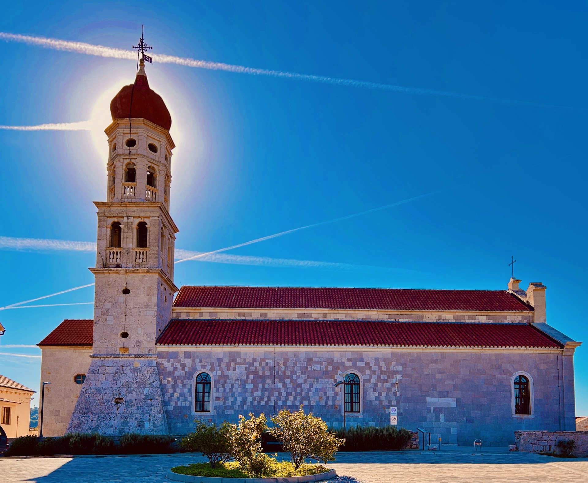 Churches in Betina