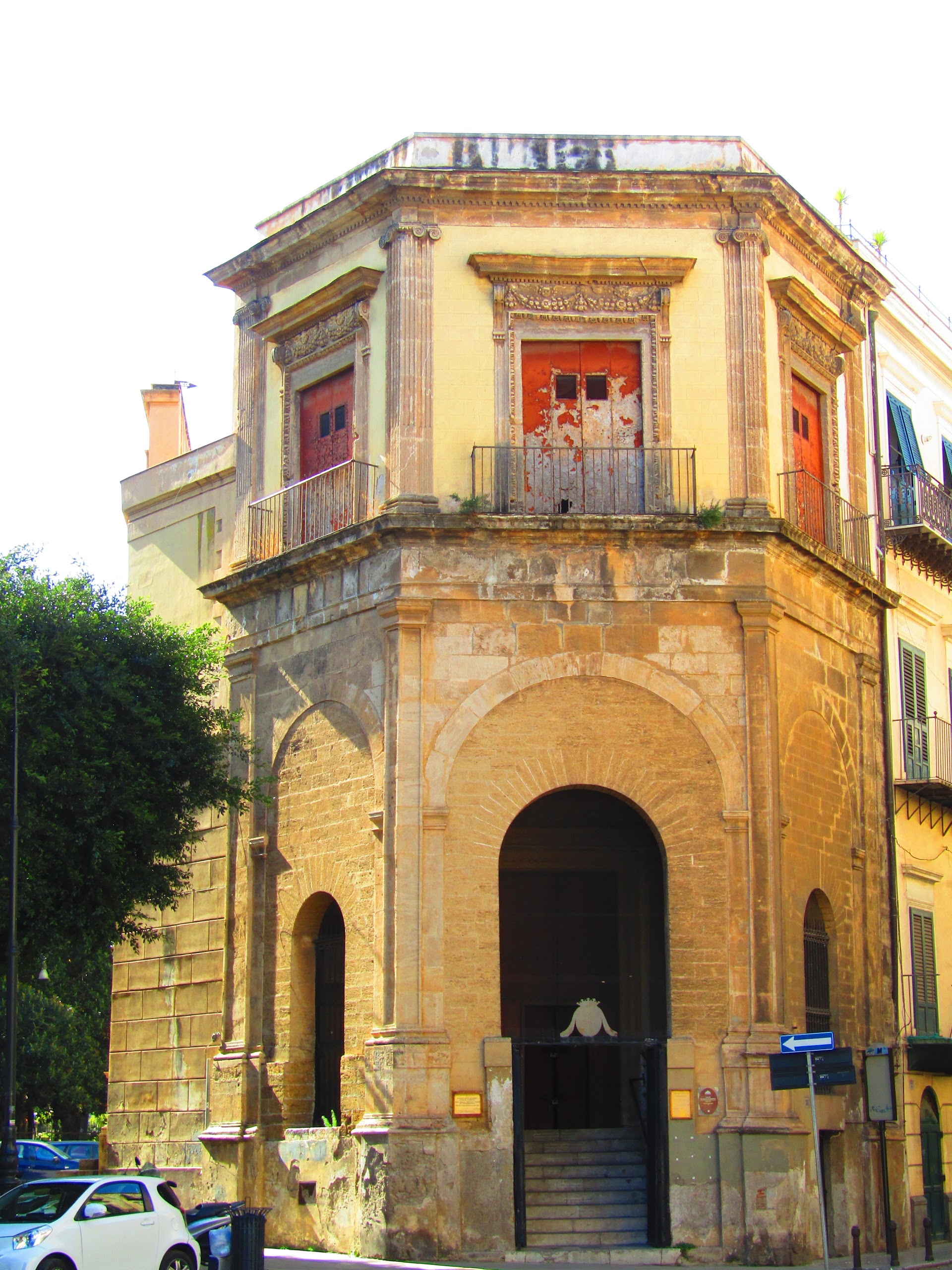 Chiesa di San Giovanni dei Napoletani