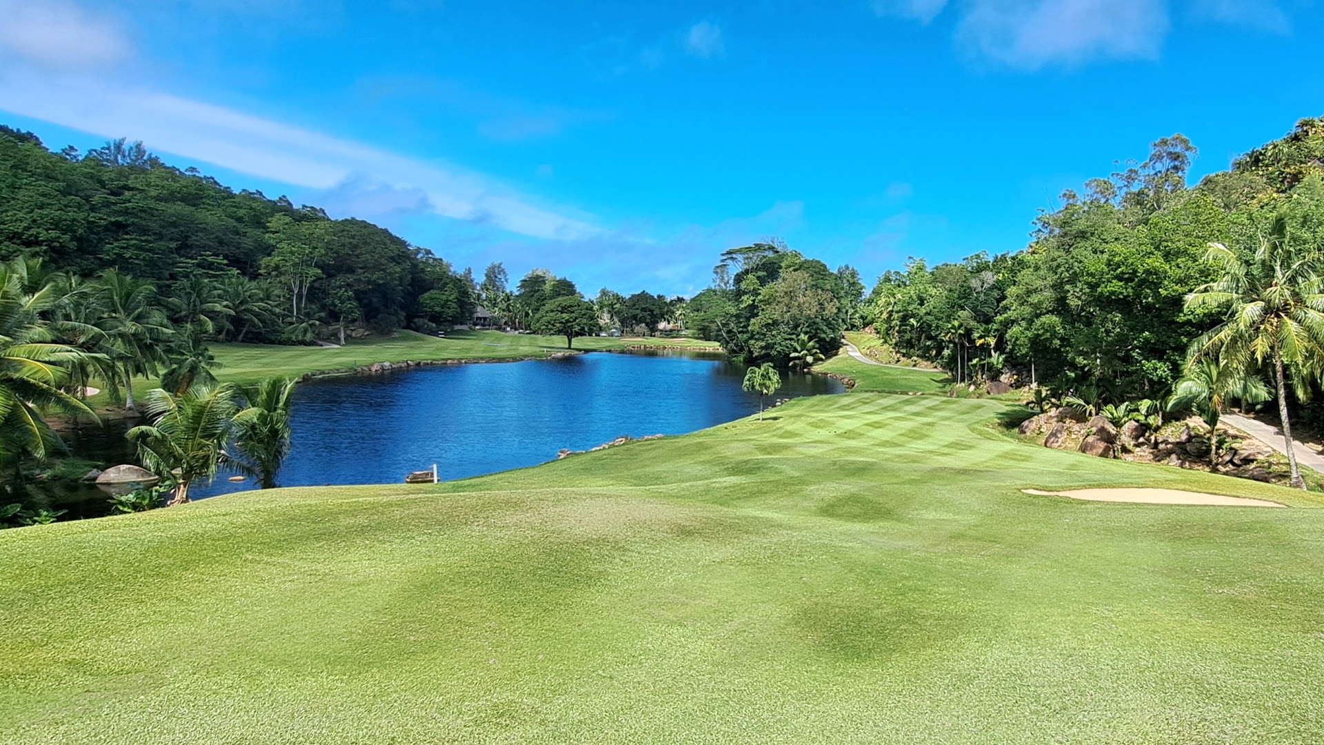 LEMURIA GOLF COURSE