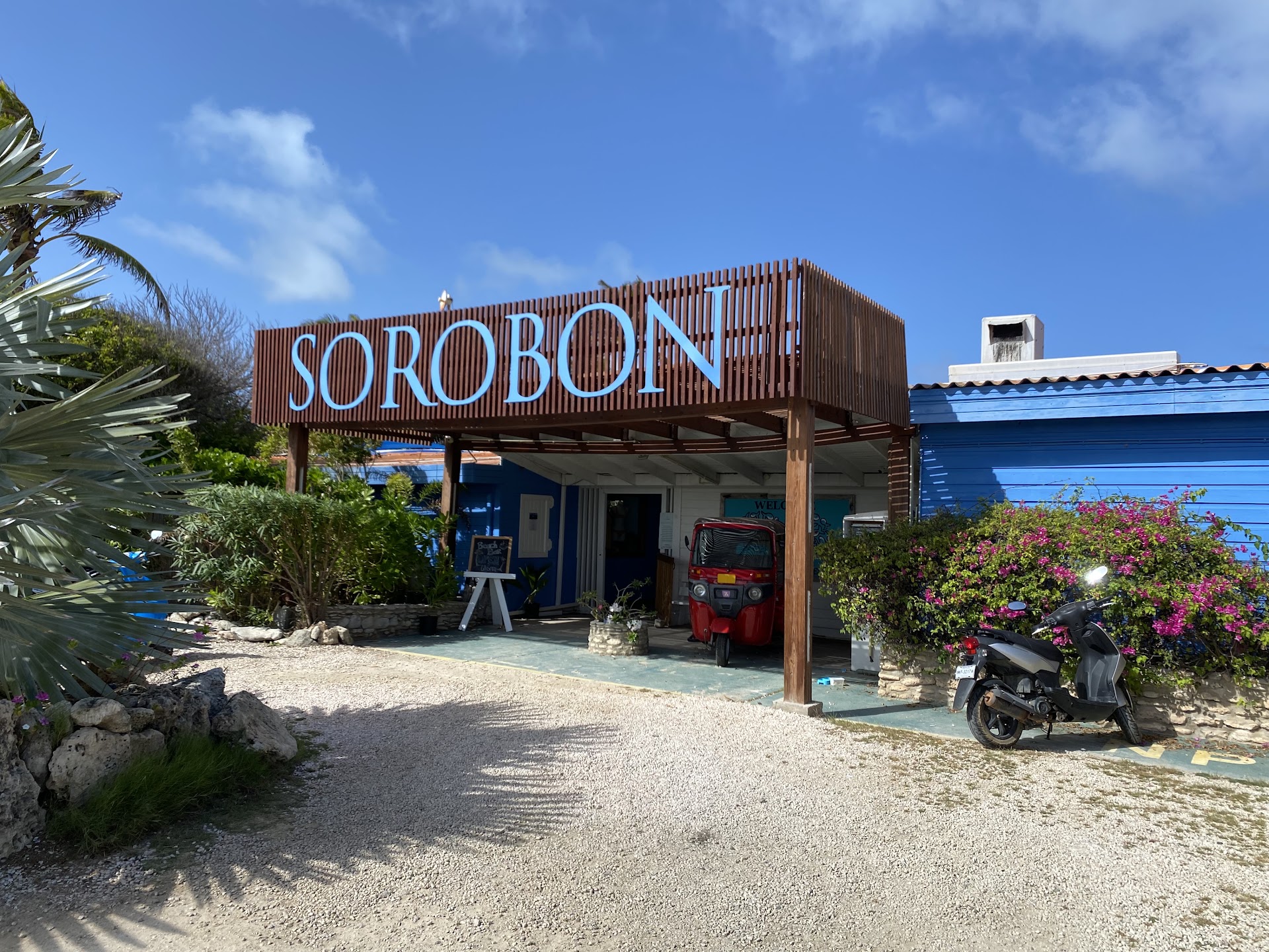 Beachvibes Sorobon Surf Shop