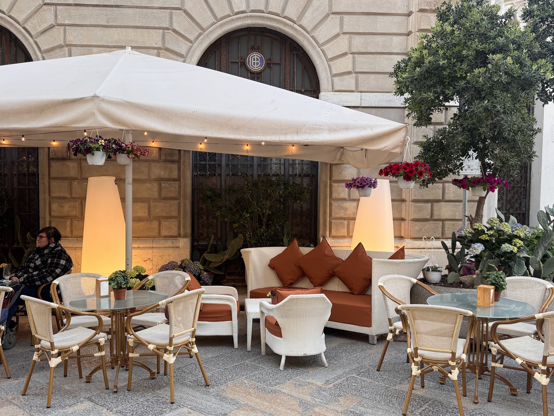 Il Salotto lounge bar