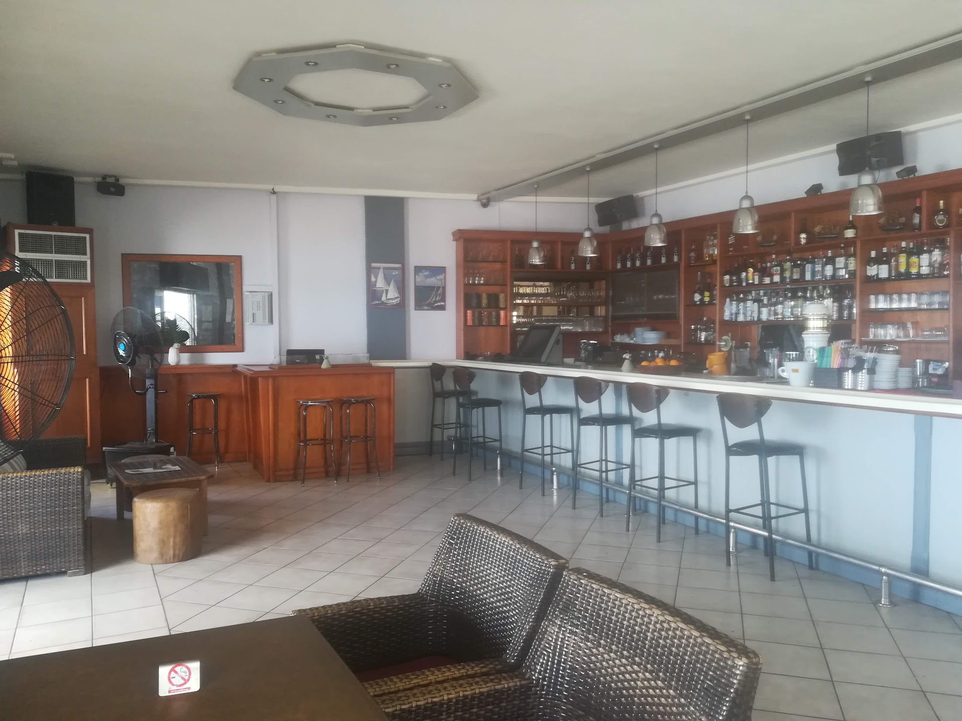 Mamas Cafe