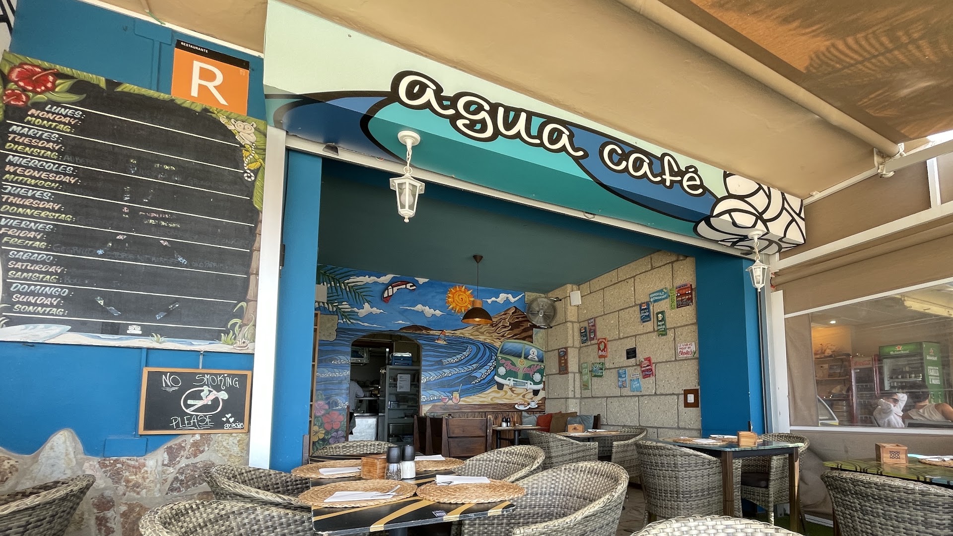 Agua Café Tapas-Music-Bar