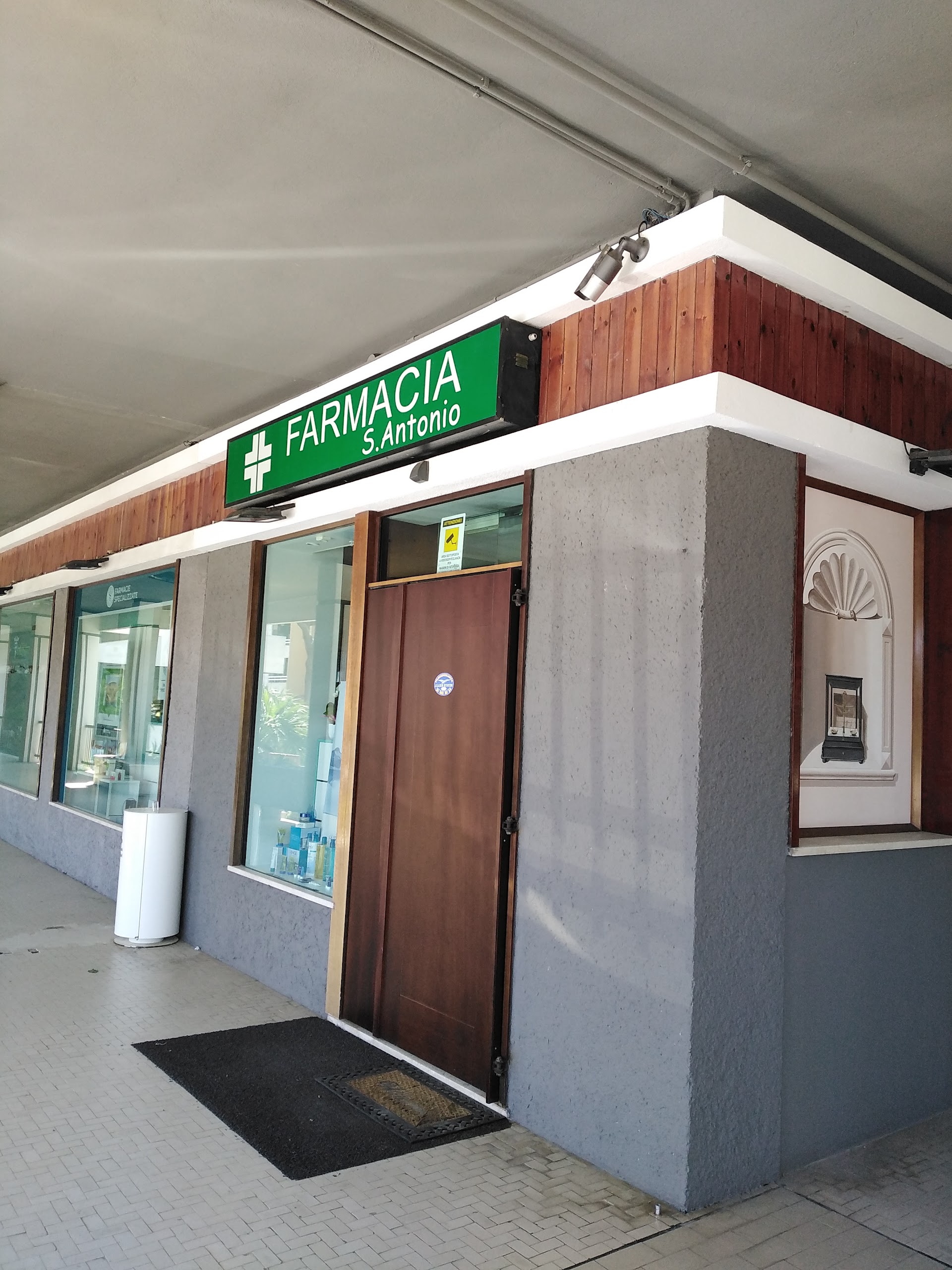 Farmacia Sant'Antonio Farmacia Pirastu Anna Luisa