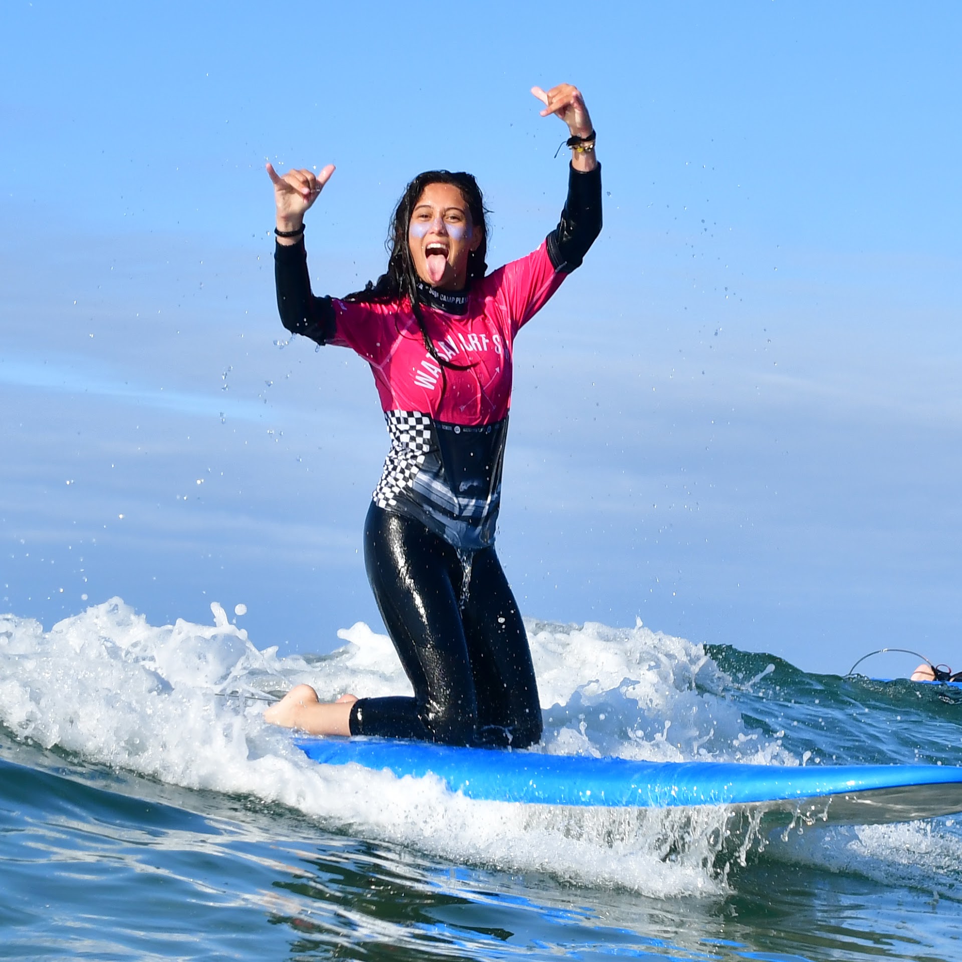 Watsay Surf School & Surf Camp