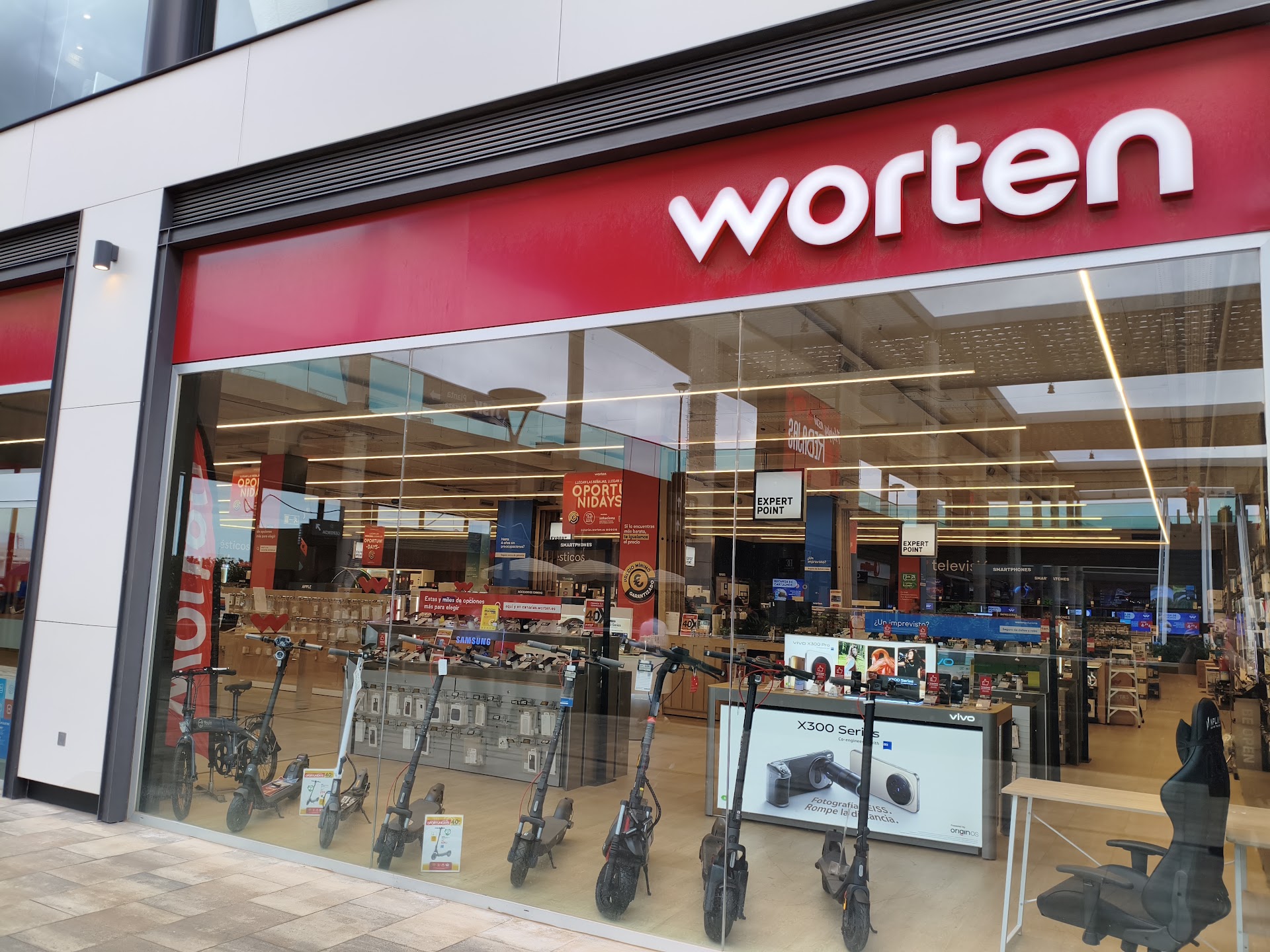 Worten Open Mall
