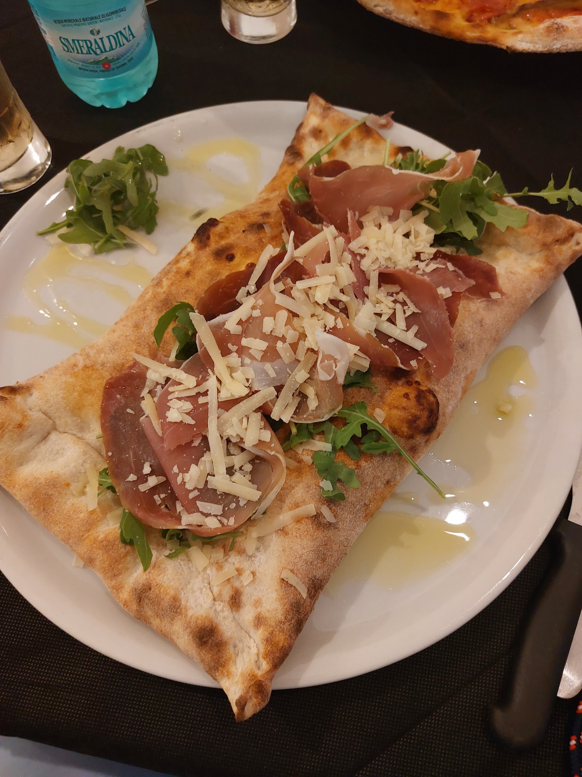 Bar-pizzeria-bisteccheria-Barcollo Di Mucelli Alberto