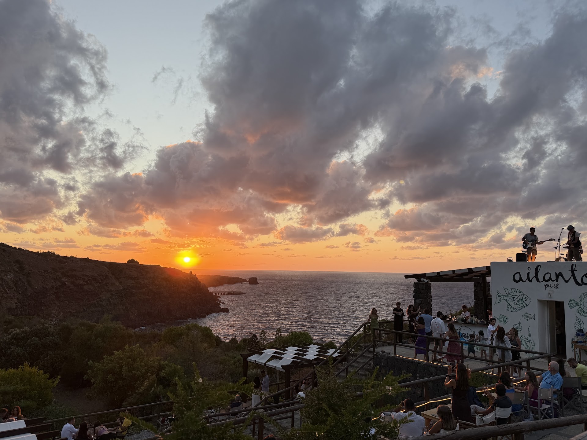 Ailanto Park