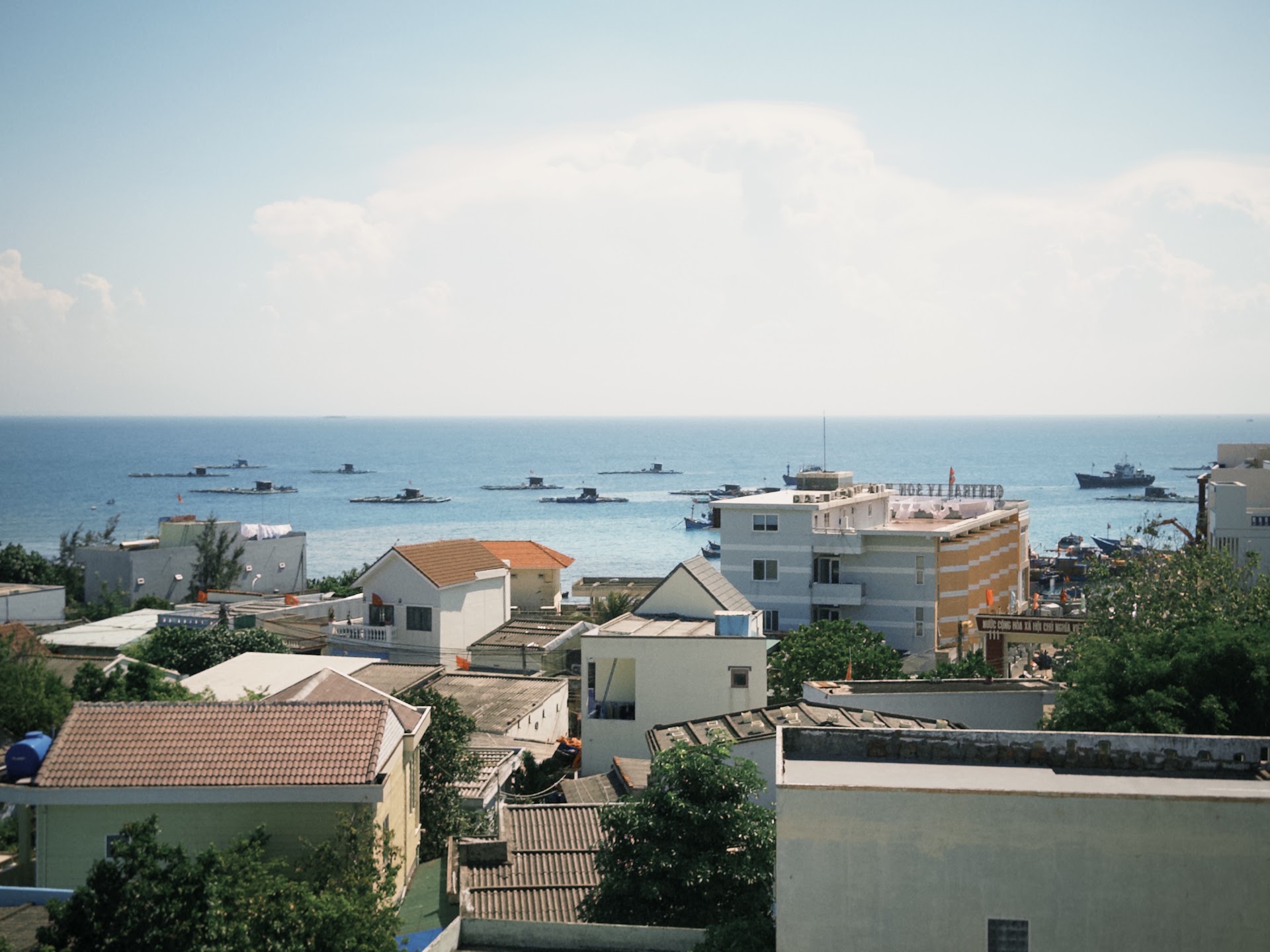 Hotels & Resorts in Mu Cuong