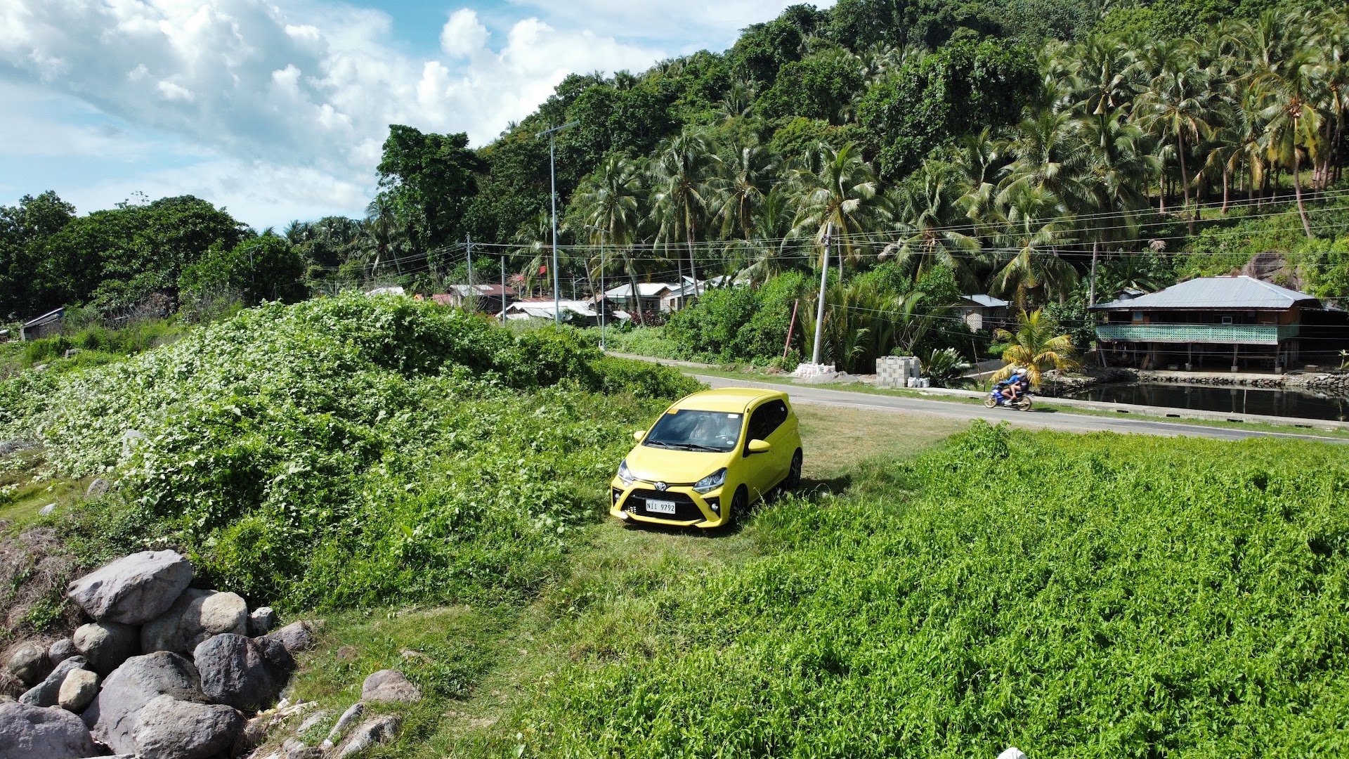 Camiguin Island Rent a Car (kuya marvz)