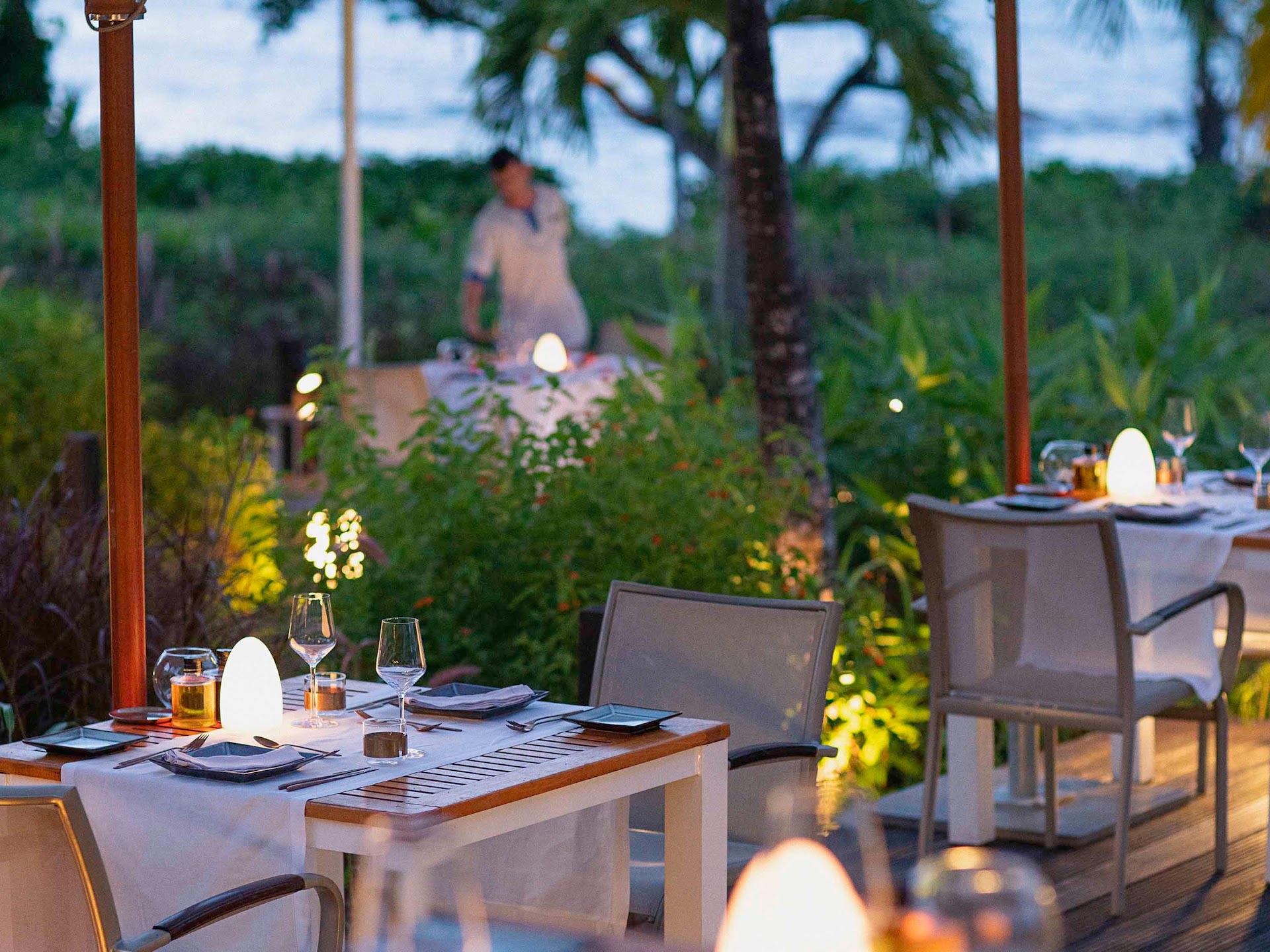 CURIEUSE RESTAURANT
