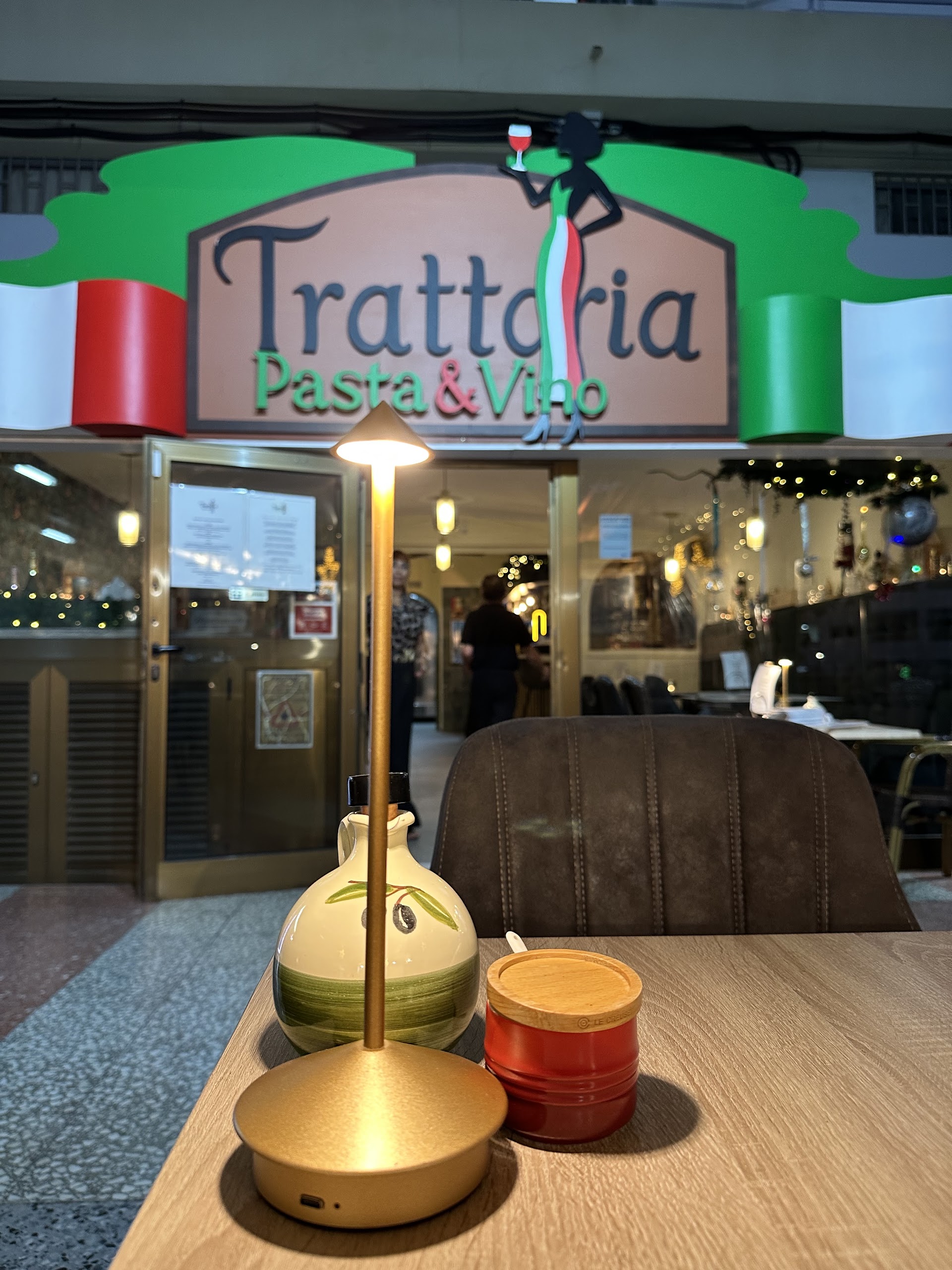 Trattoria Pasta & Vino