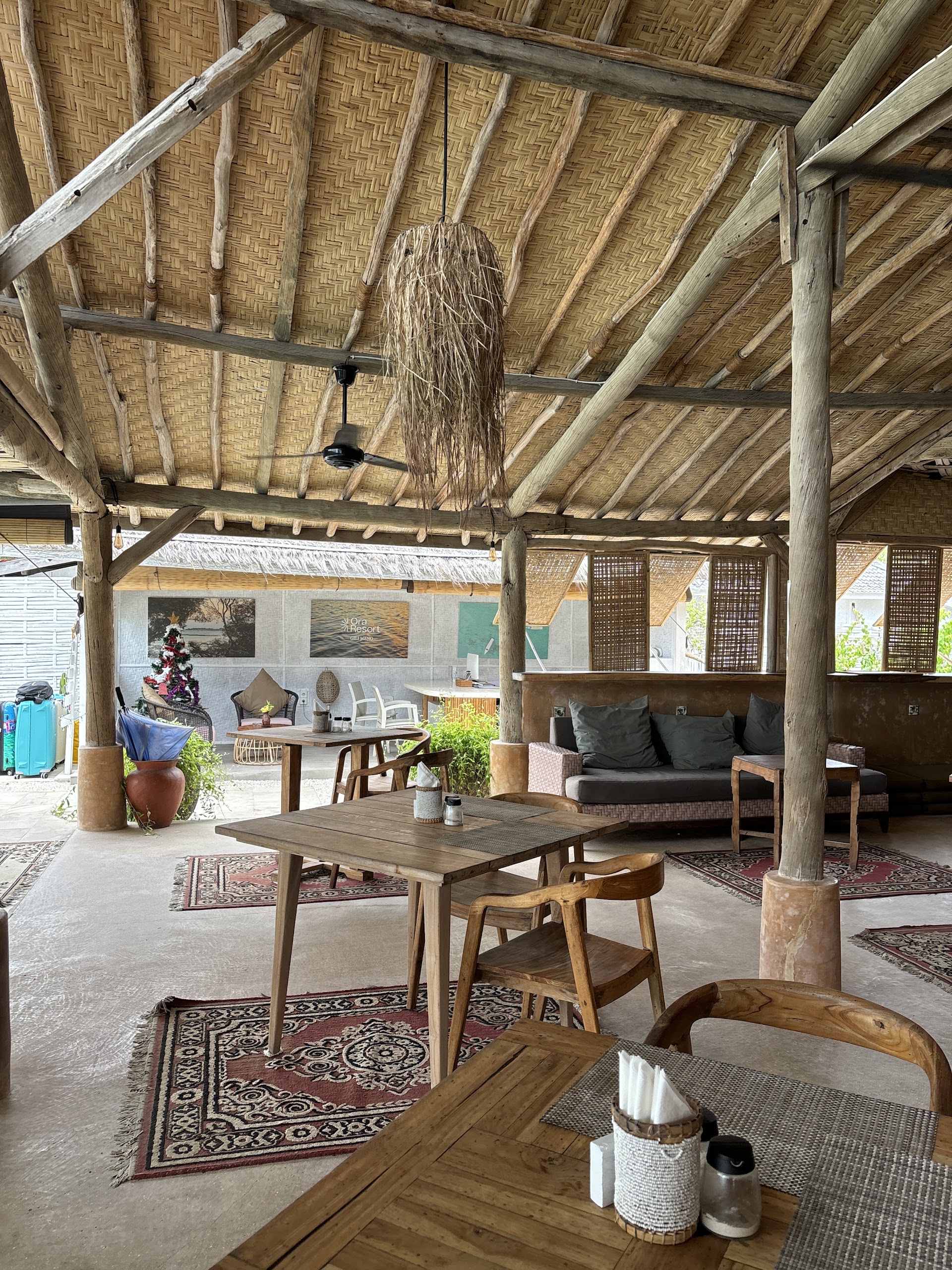 Café Gili Beach Bungalow