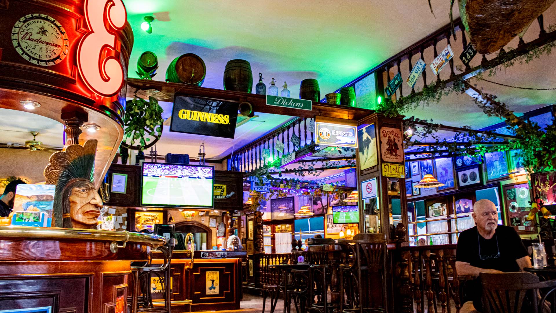 Moby Dick Bar Club