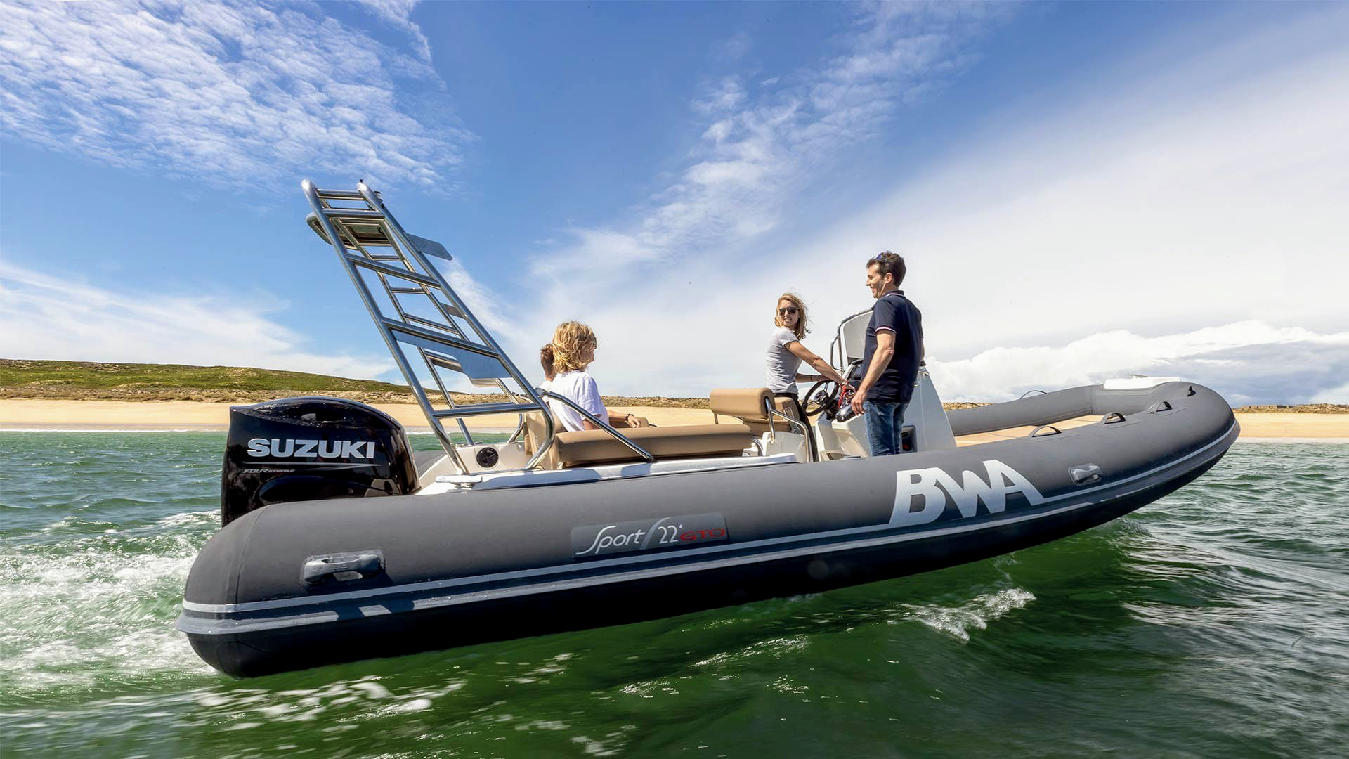 Sardegna Luxury Boat Rental & Concierge | Cannigione Sardinia