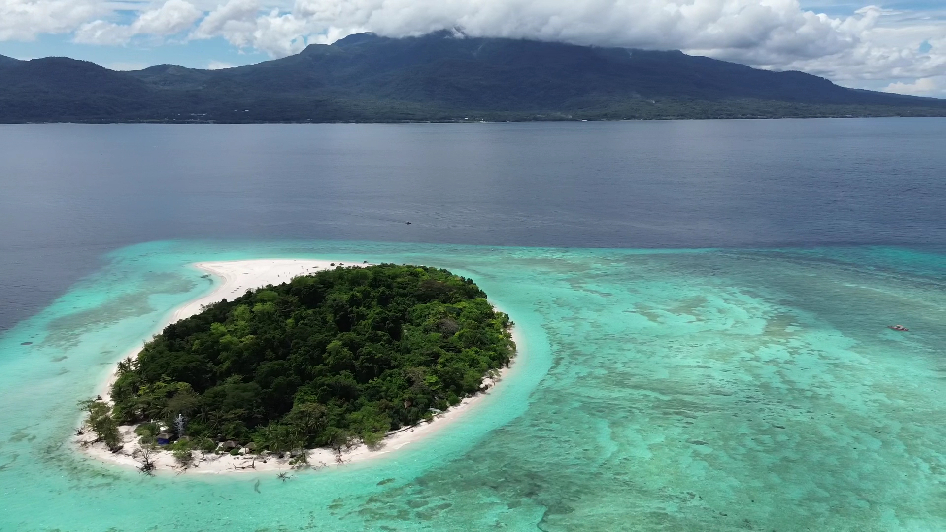Mantigue Island Port