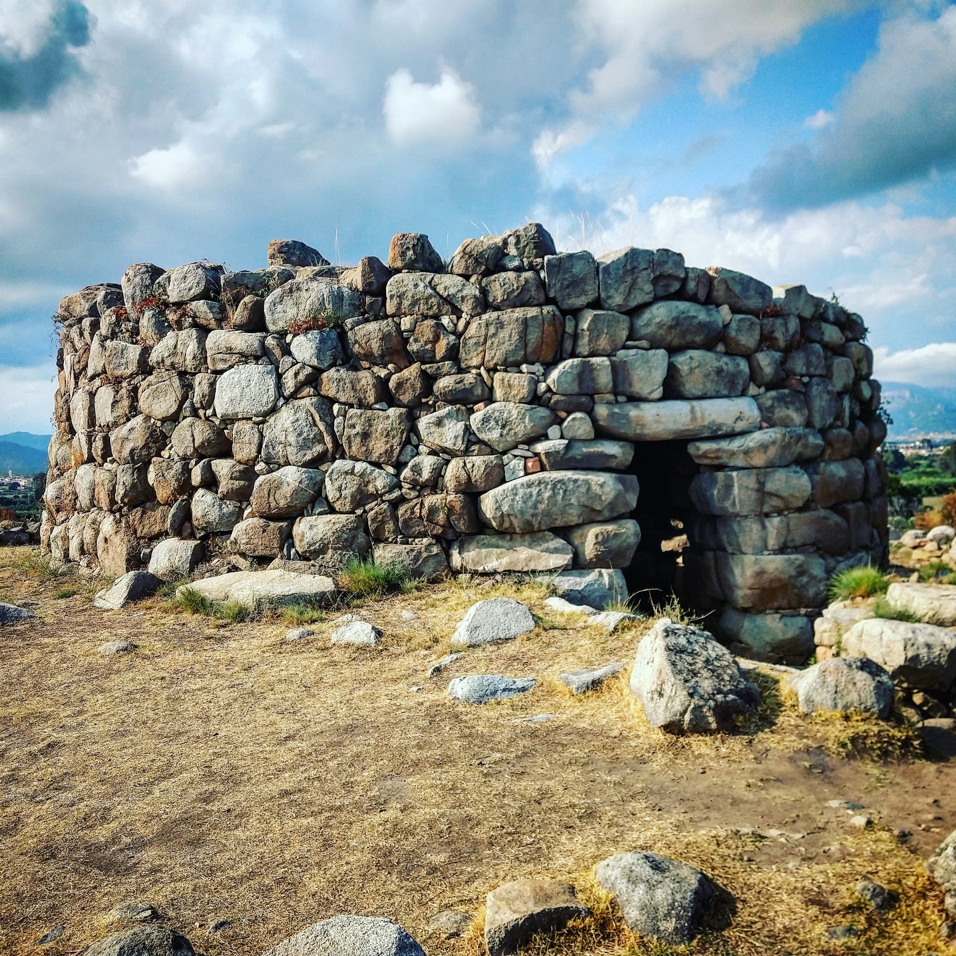 Nuraghe S'Ortali 'e su Monti
