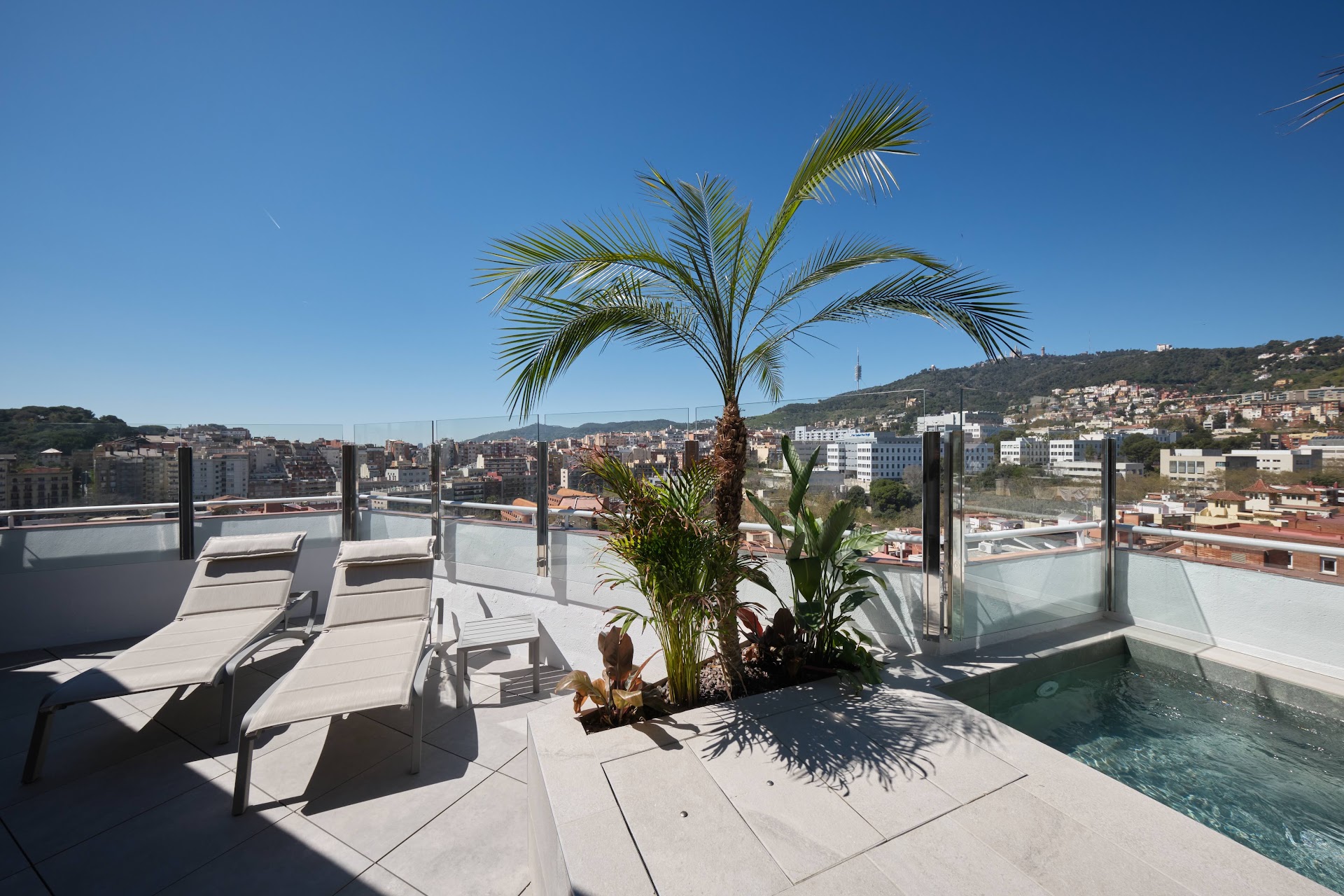 Hotel Catalonia Park Güell