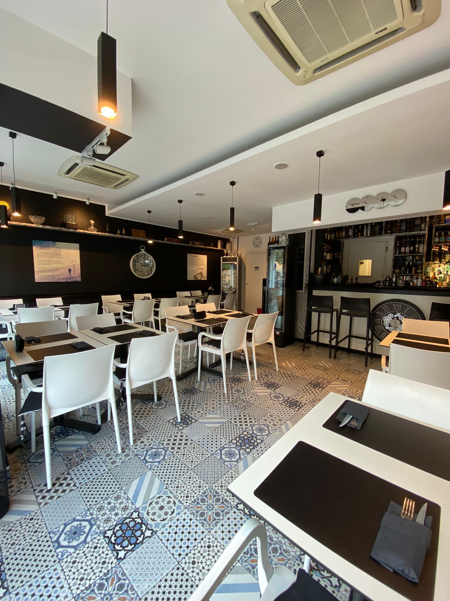 Secondo Tempo City Drink & Food