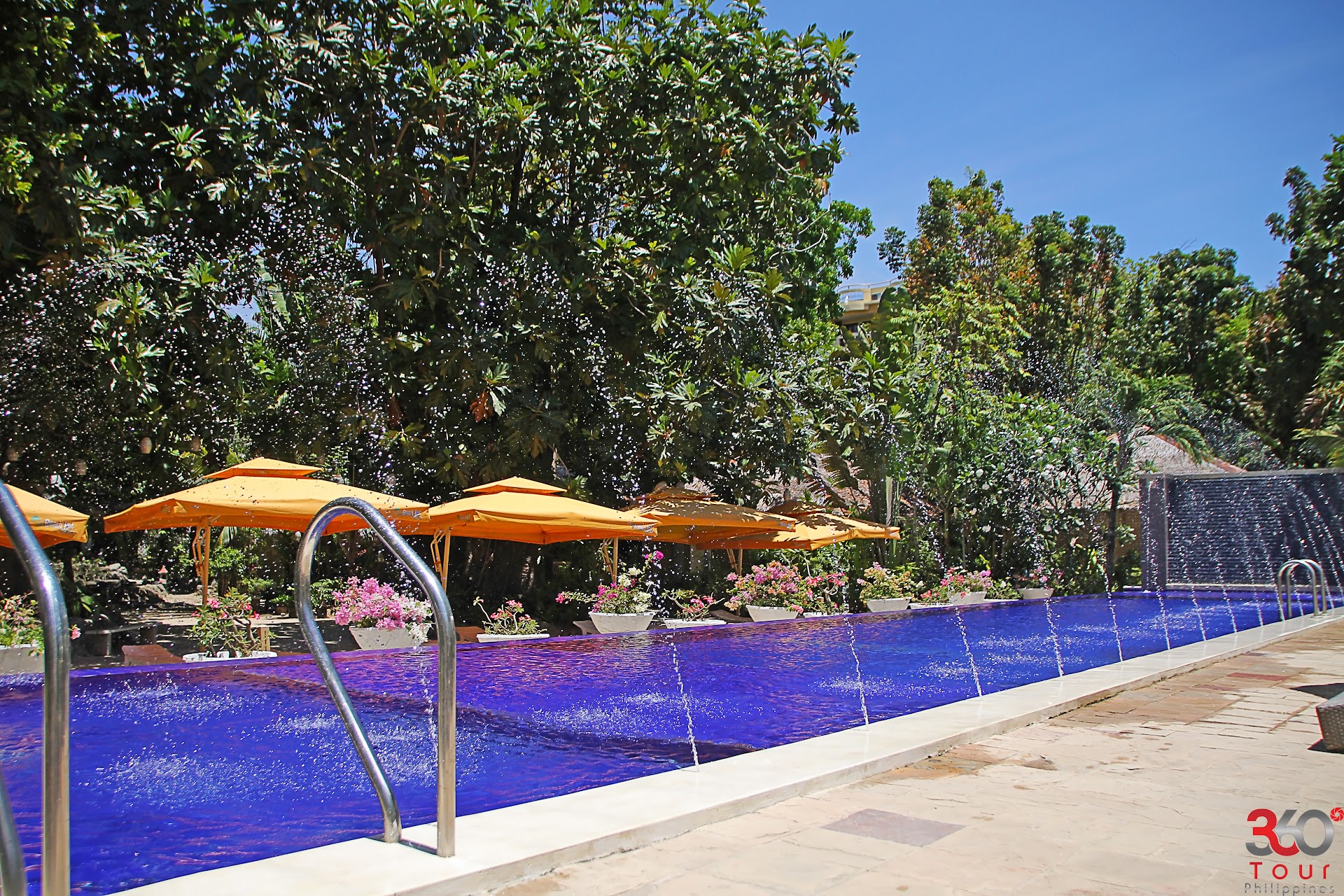 Casa Pilar Beach Resort
