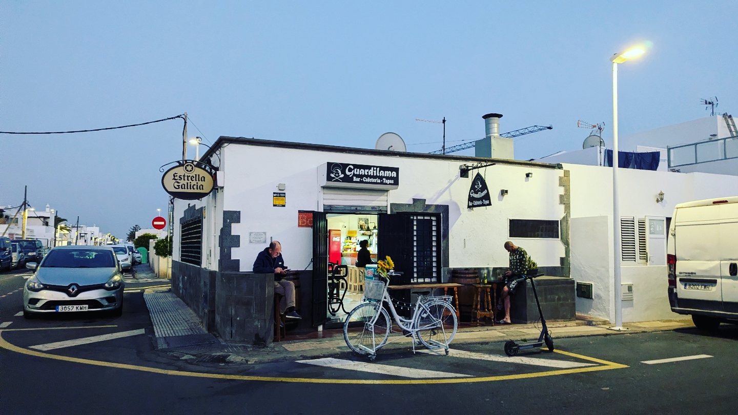 Bar cafetería guardilama