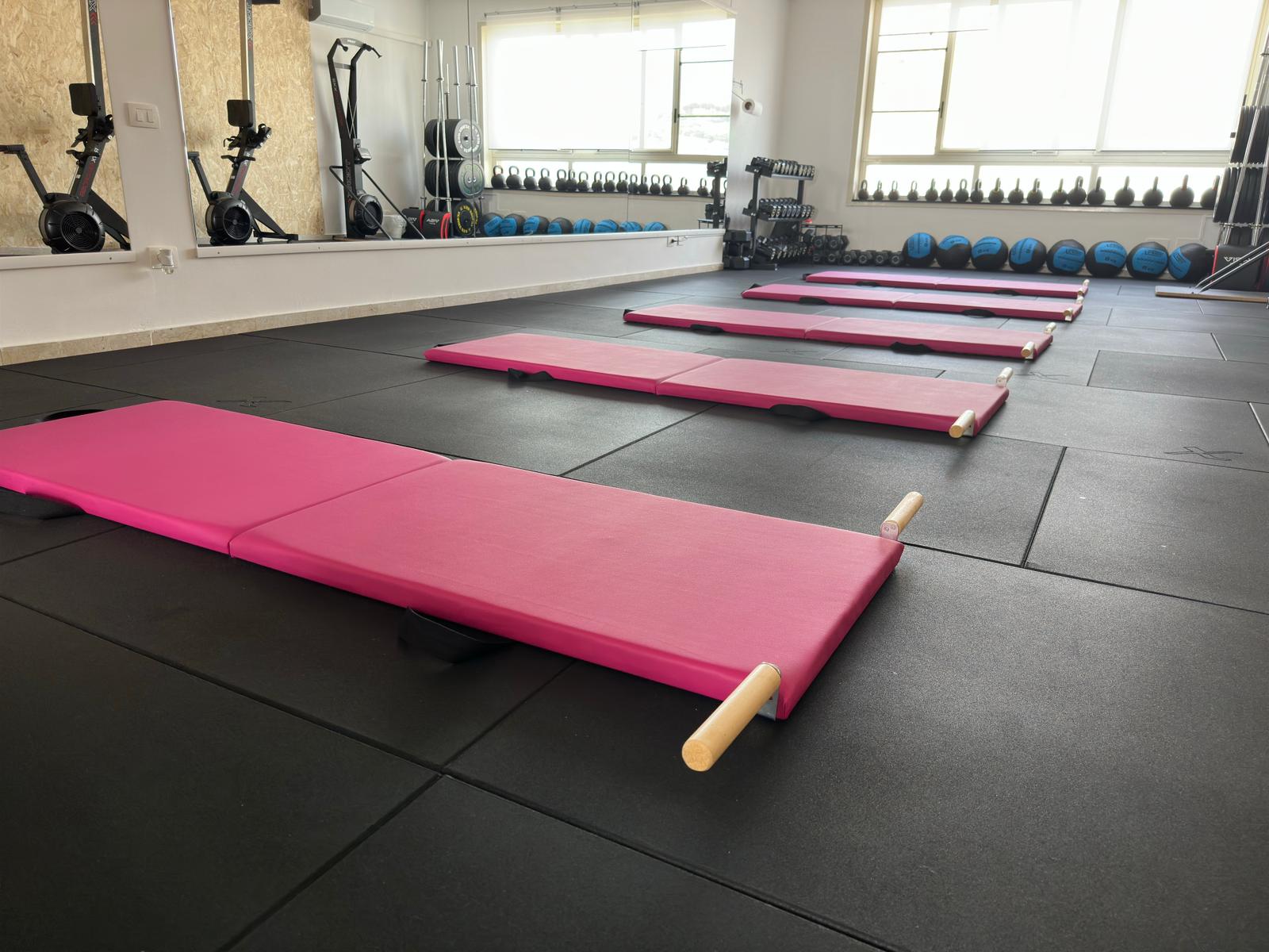 Studio Pilates & Cross Training Dynamic Balance
