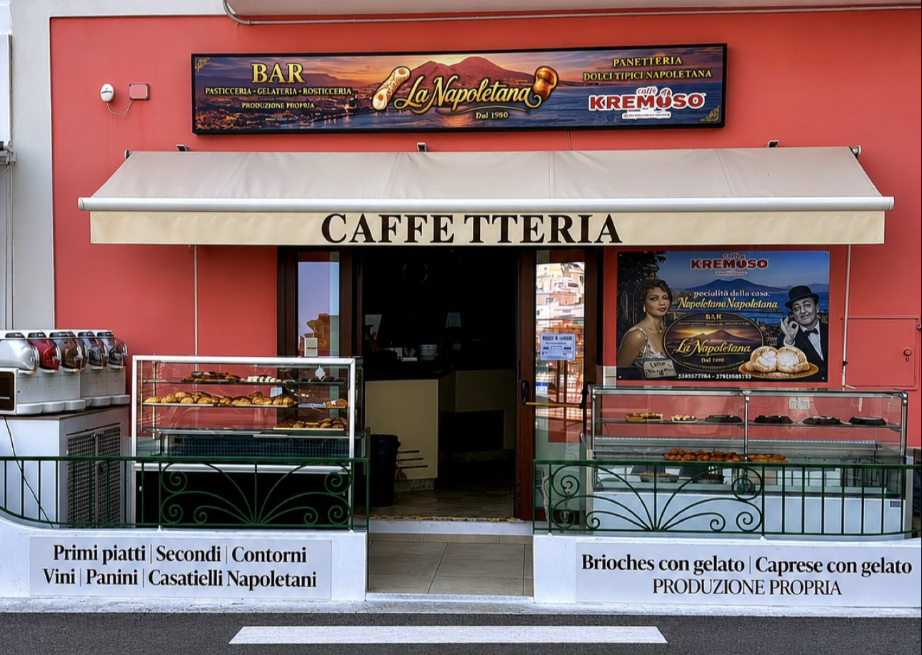 Pasticceria La Napoletana dal 1960 lungomare Cesarano Giancos isola di Ponza