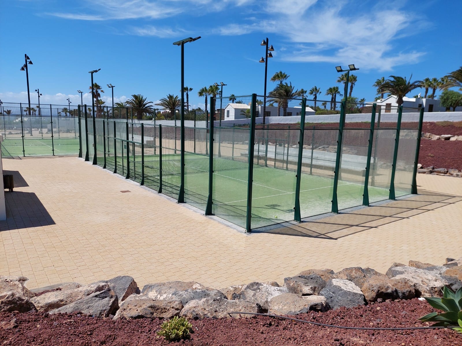 Padelcourts