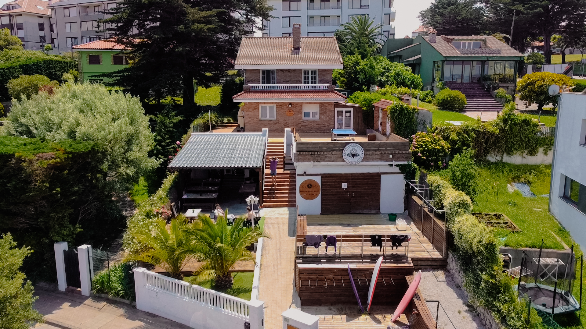 Loredo Surf House
