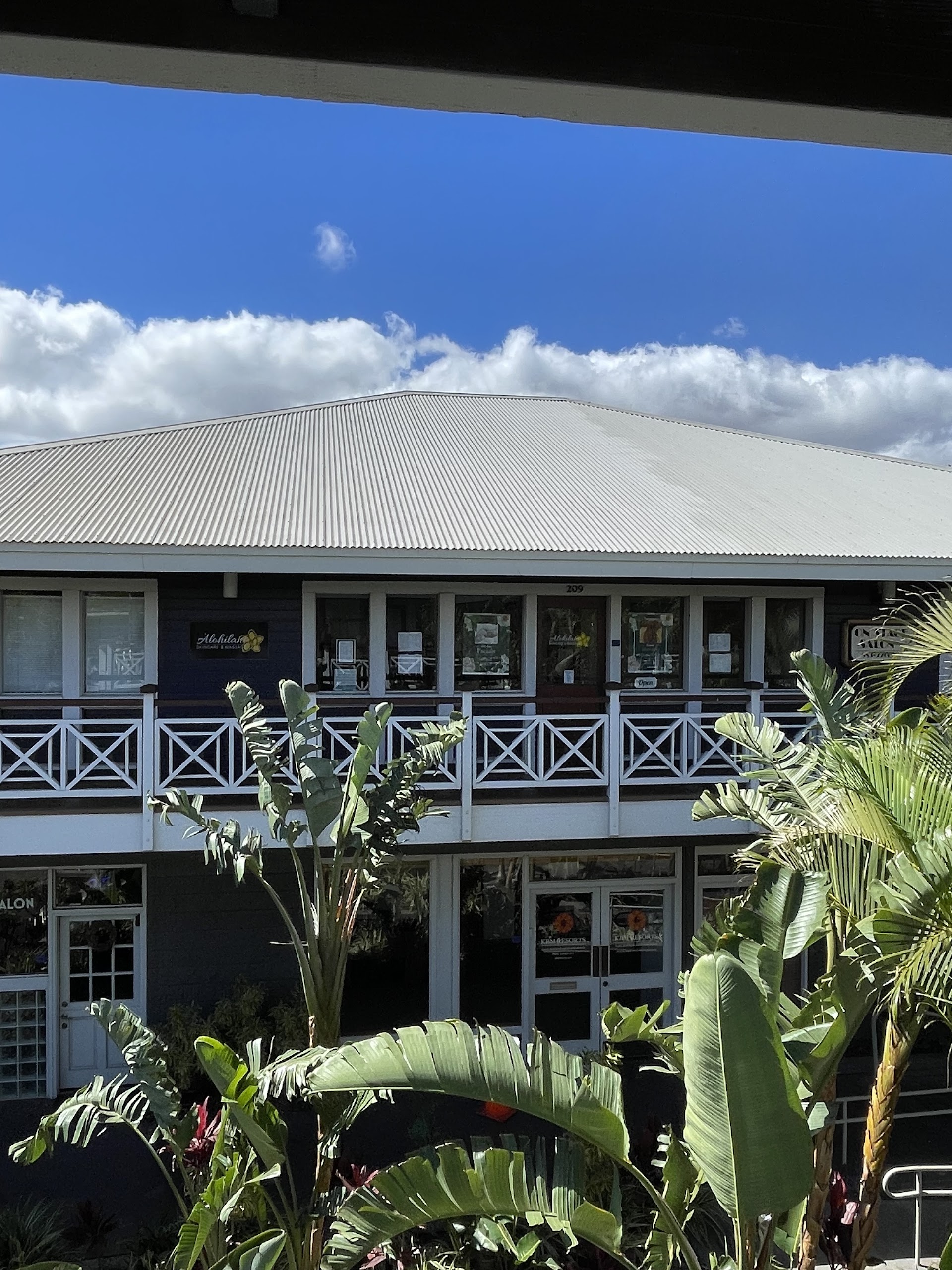ʻAlohilani Skincare & Massage