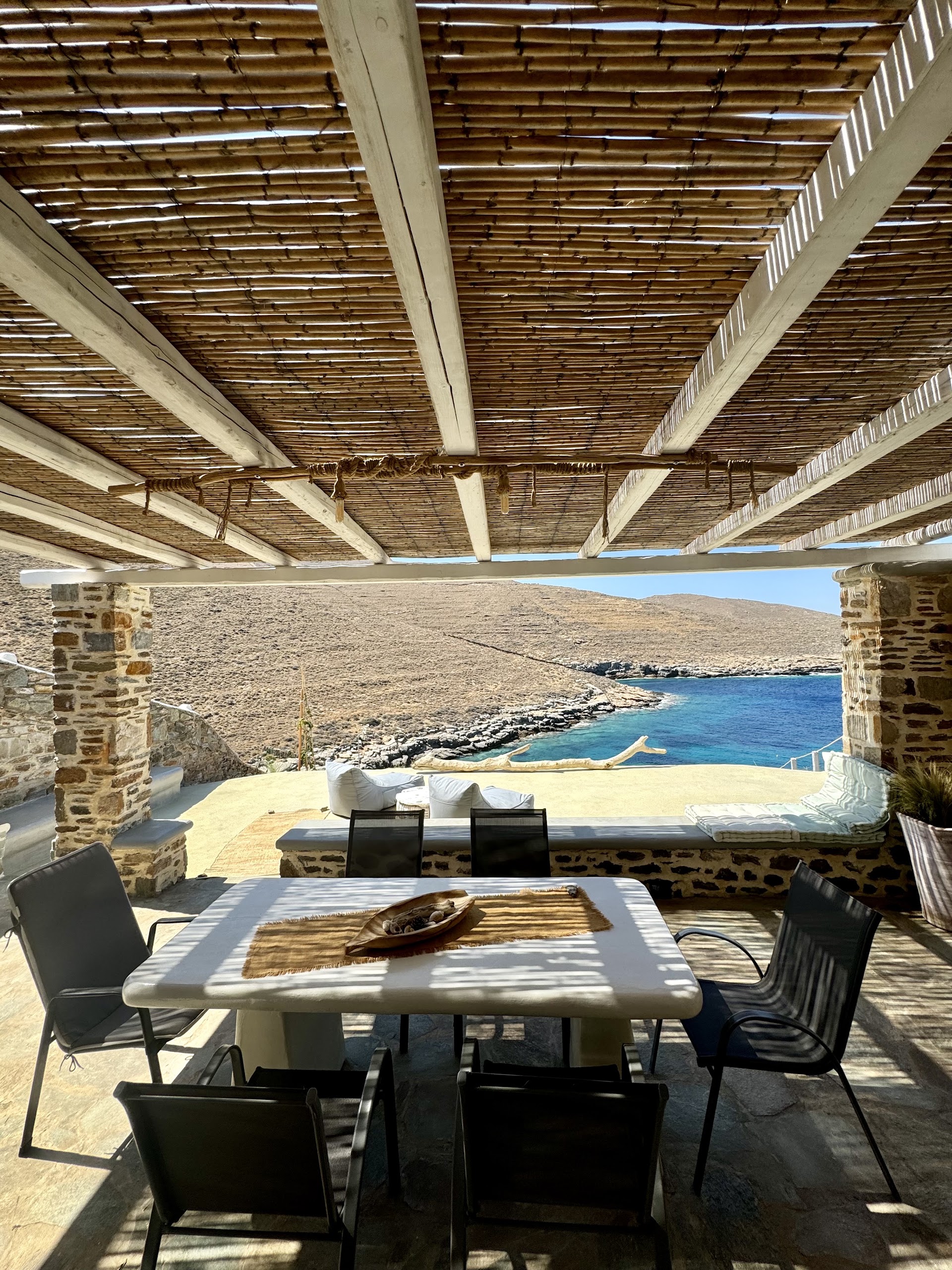Beach Club & Bali Beds in Flampouria