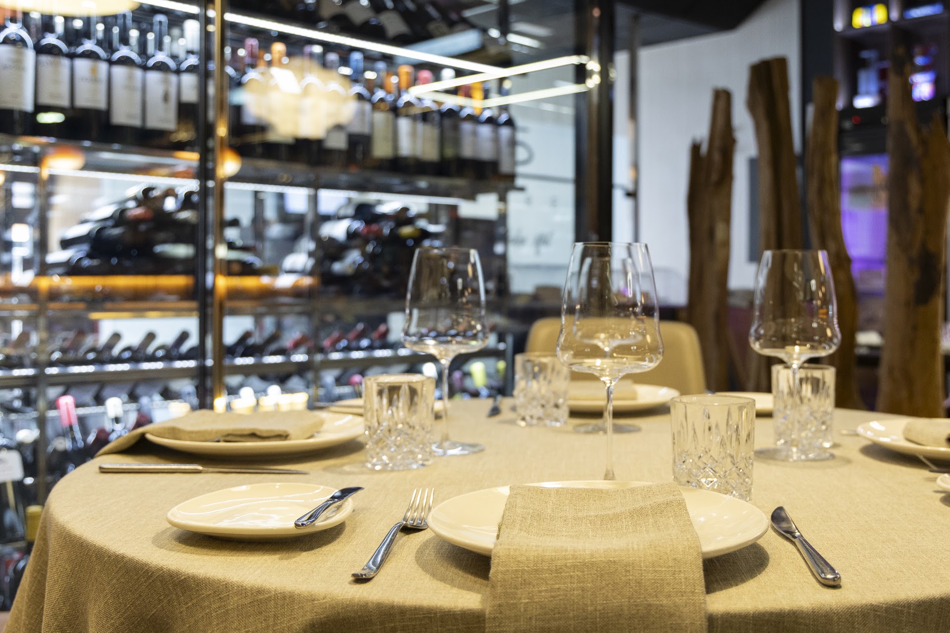 Restaurante Etéreo by Pedro Nel