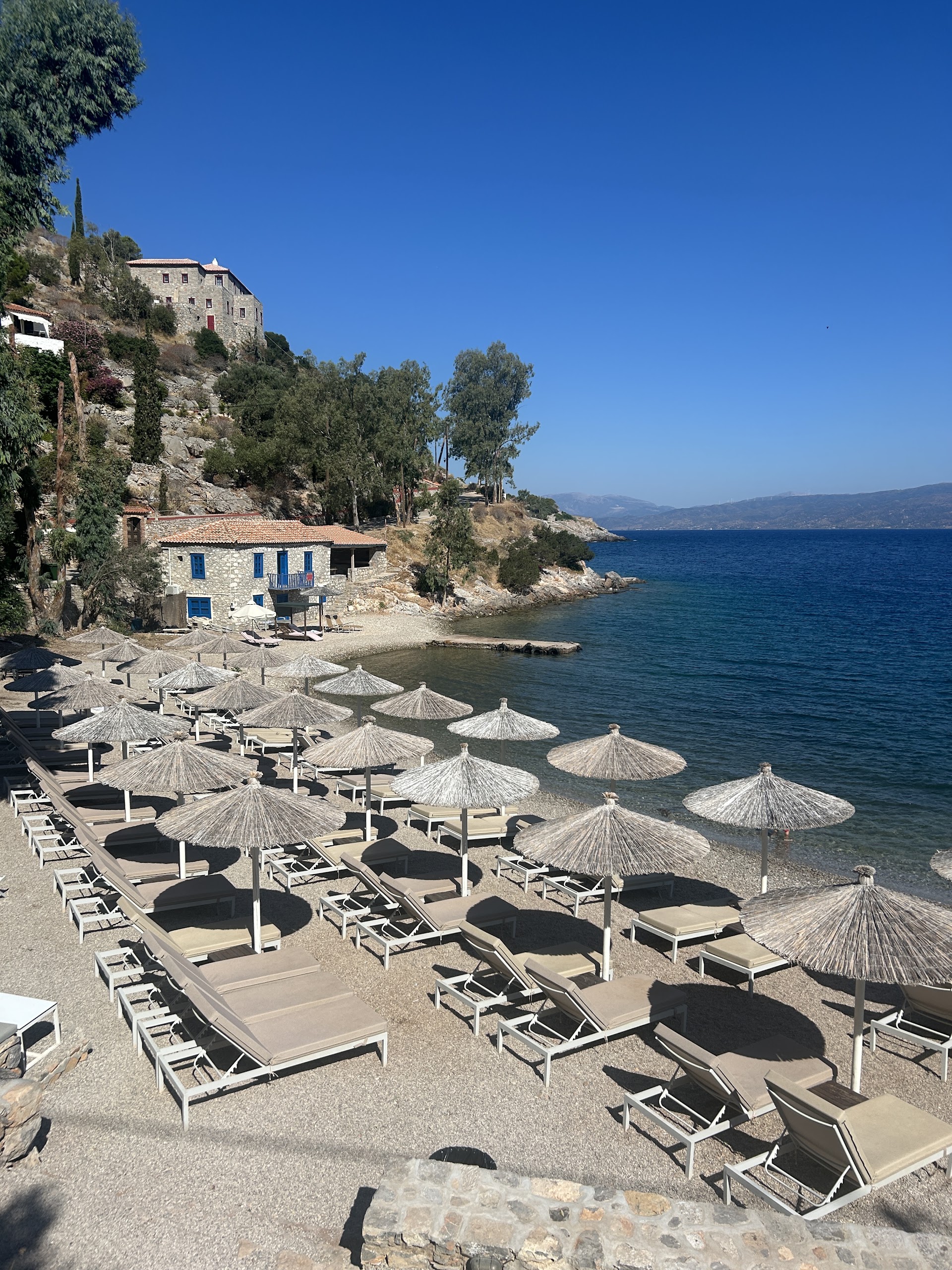 Lefteraki's Taverna Beach