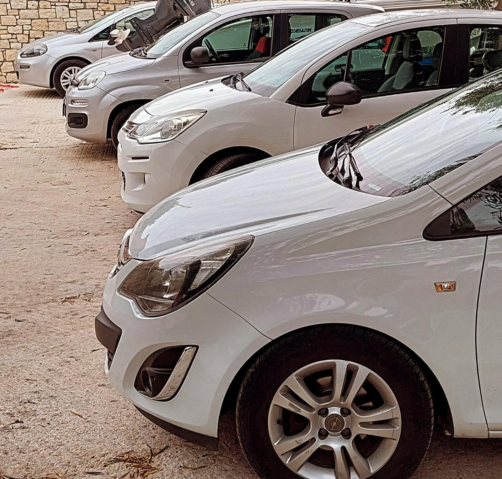 Electra Rent a Car - Paxos