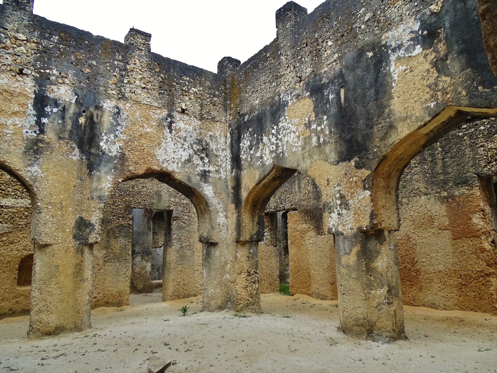 Mtoni Palace Ruins