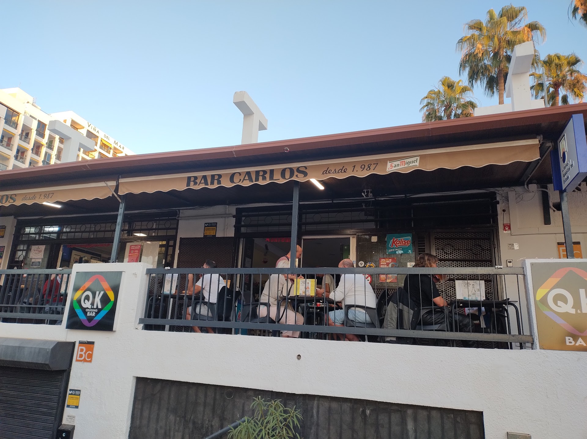 BAR CARLOS