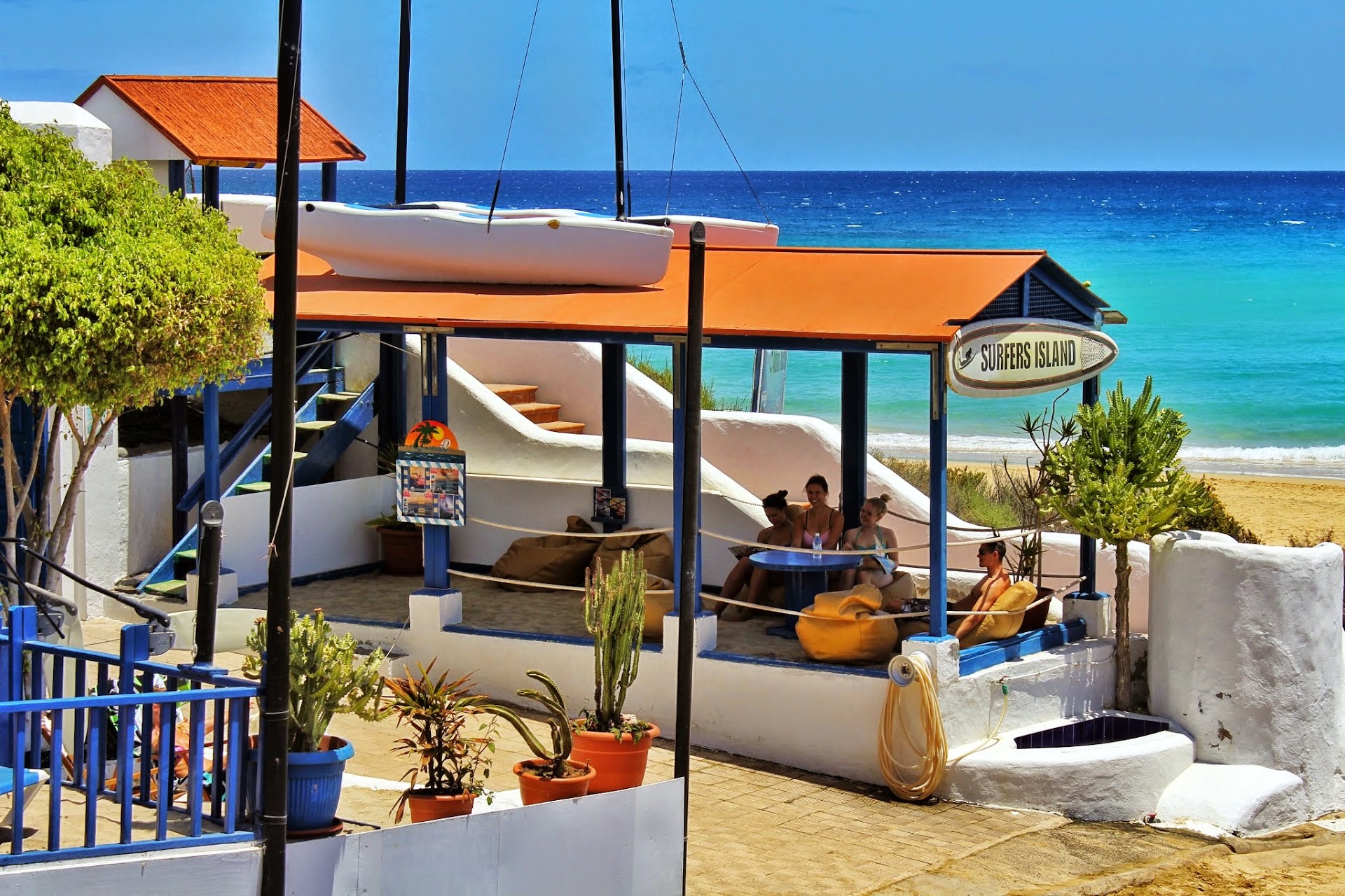SURFERS ISLAND - Surf-and Kitesurfschool Fuerteventura