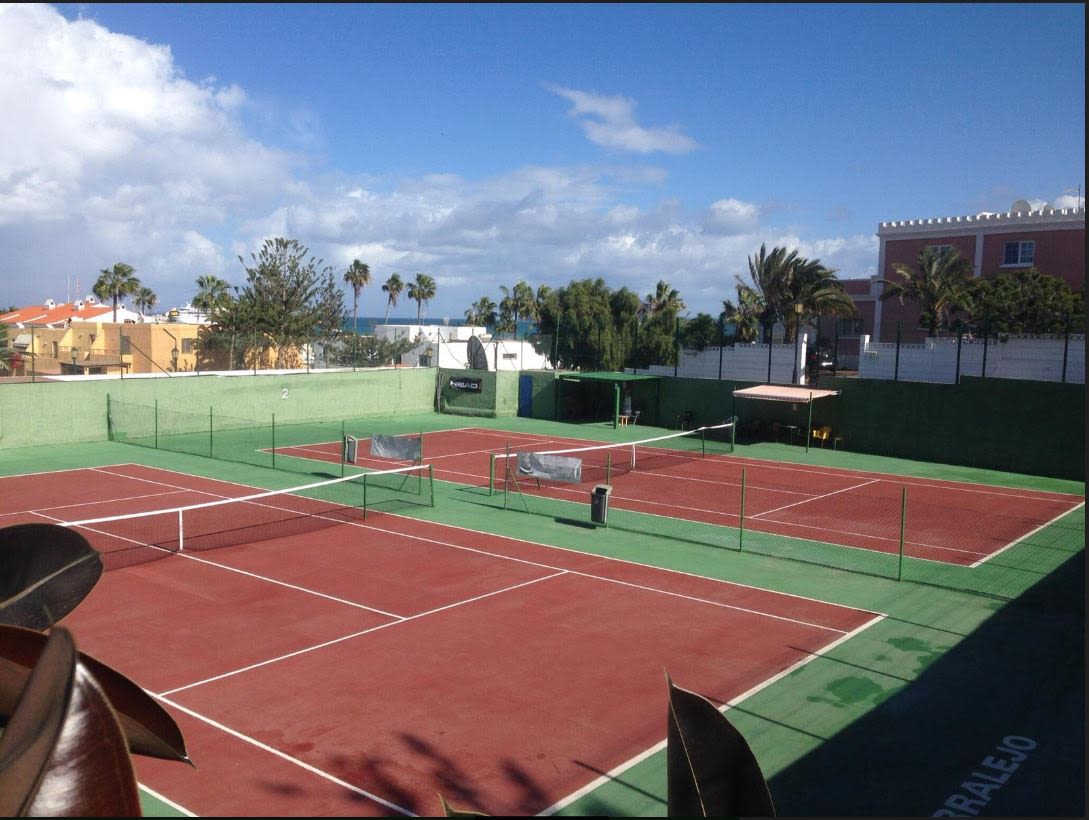 Tennis Corralejo - Club de Tenis Los Barqueros