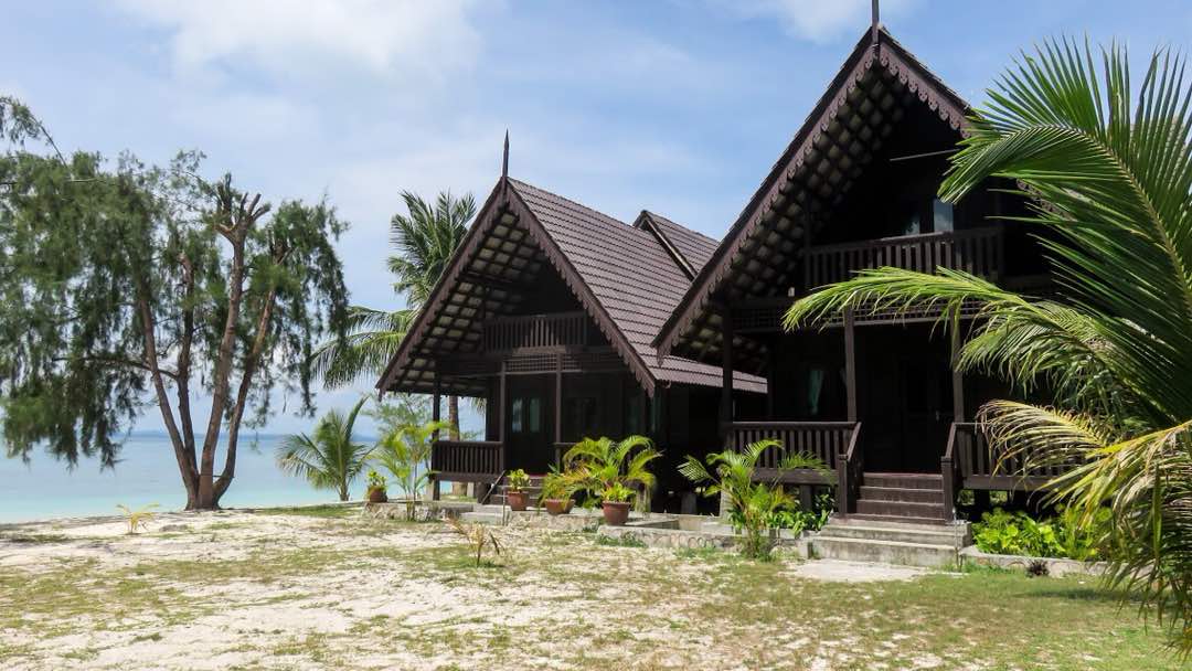 Batu Batu - Tengah Island