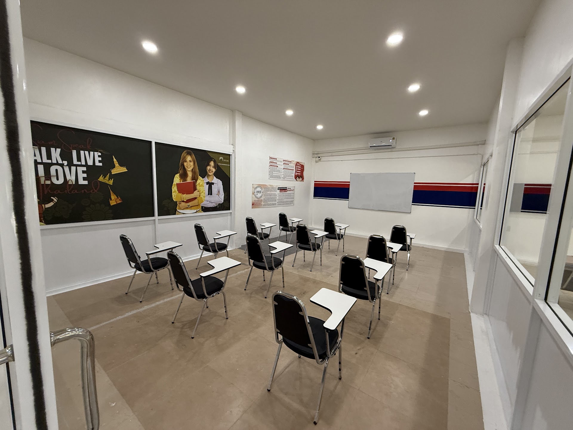 Siam Speak Language School