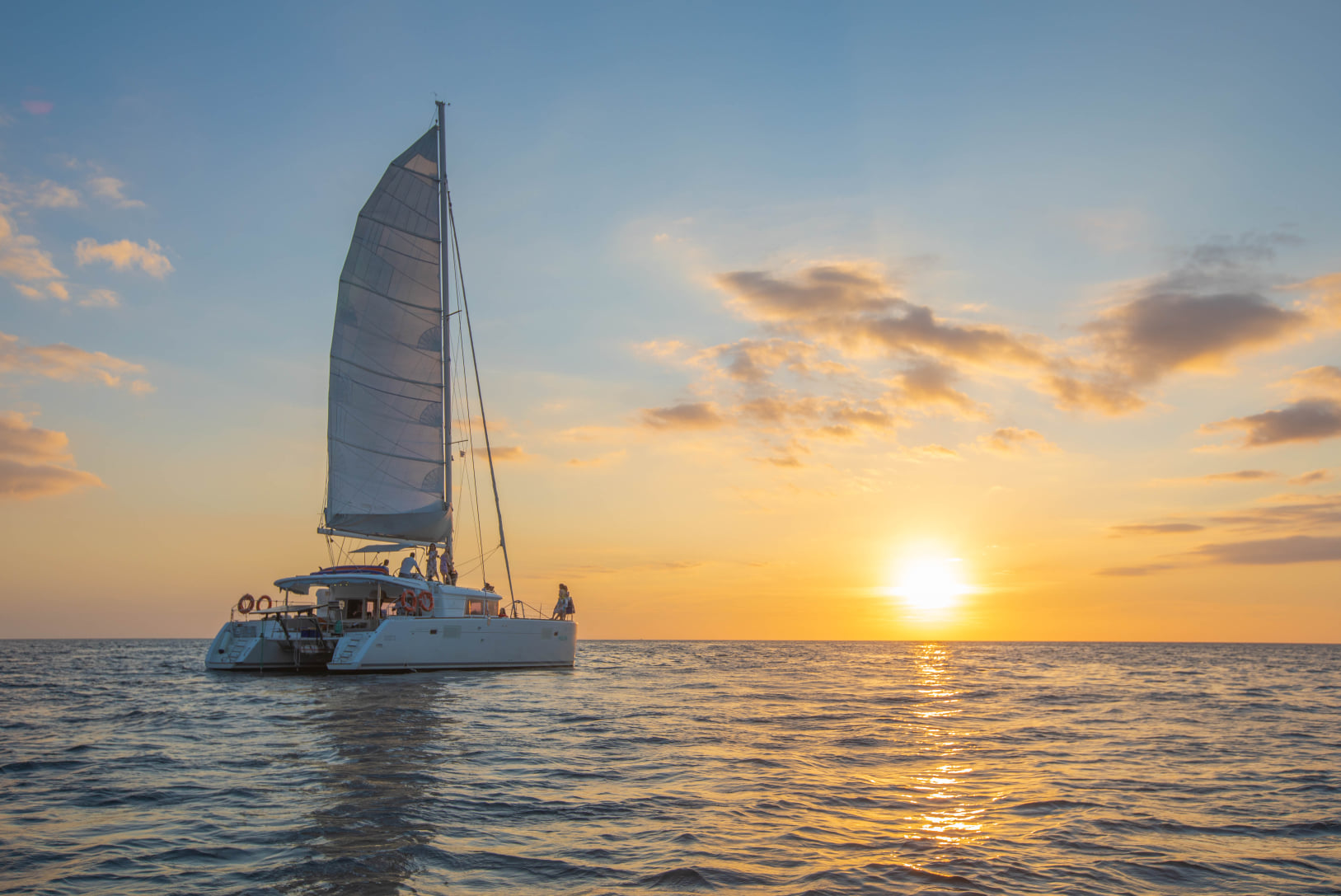 Yacht Charter in Pattaya Beach