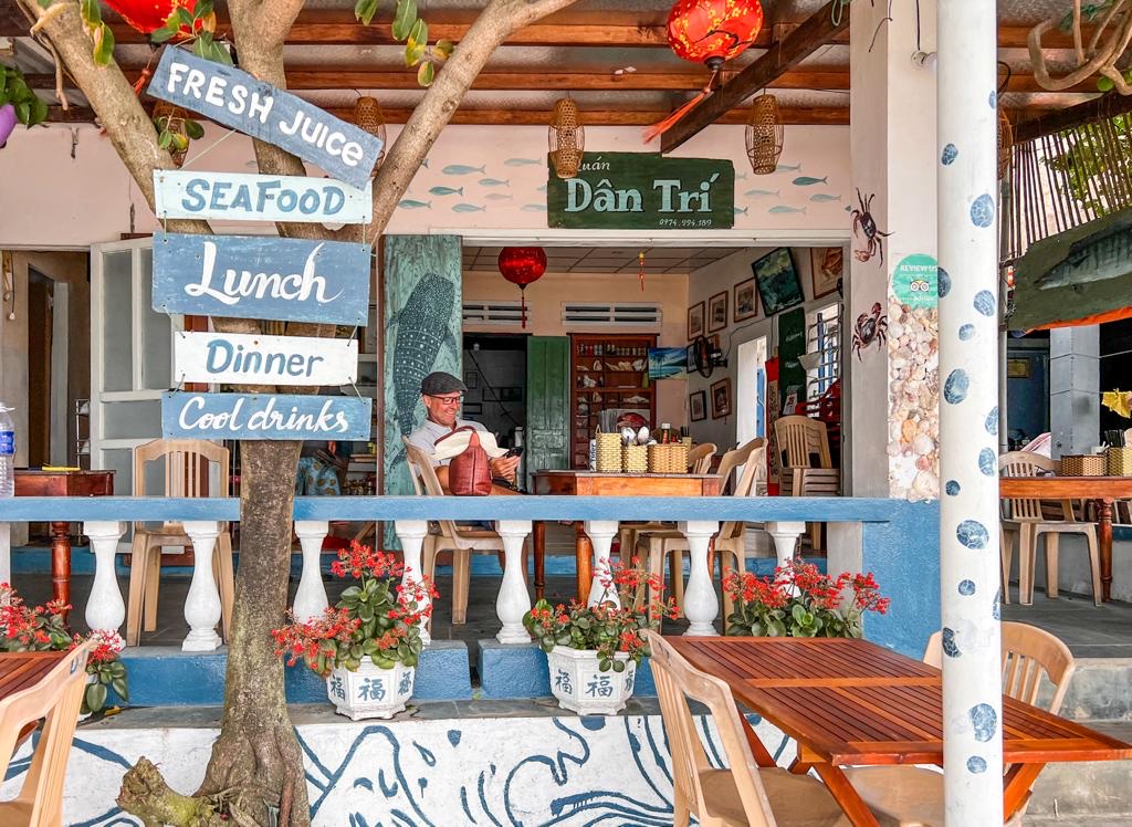 Dan Tri Restaurant