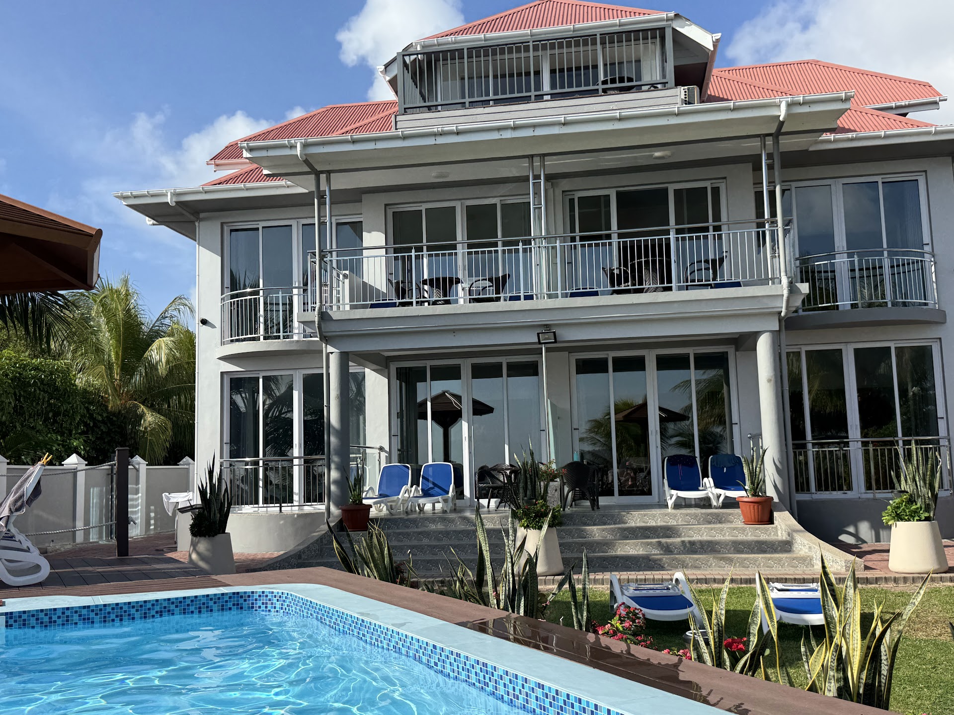 Treasure Island Retreat