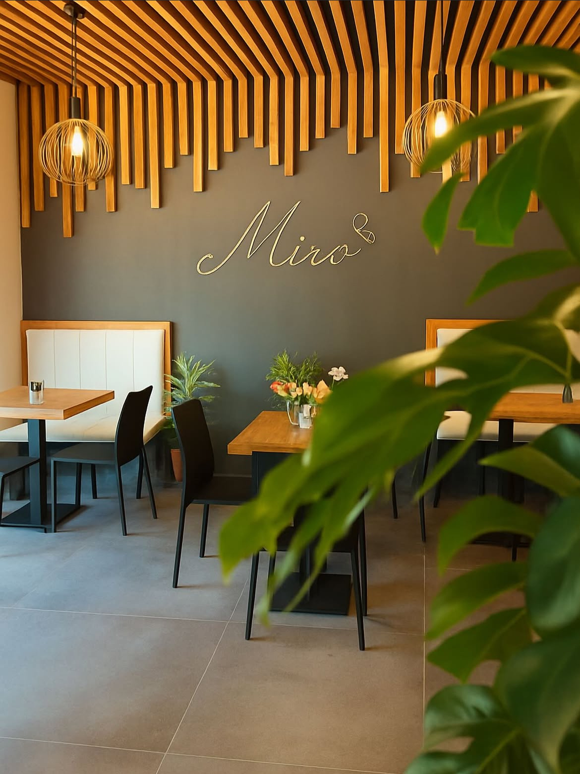 Miro '2.0 Lounge Bar