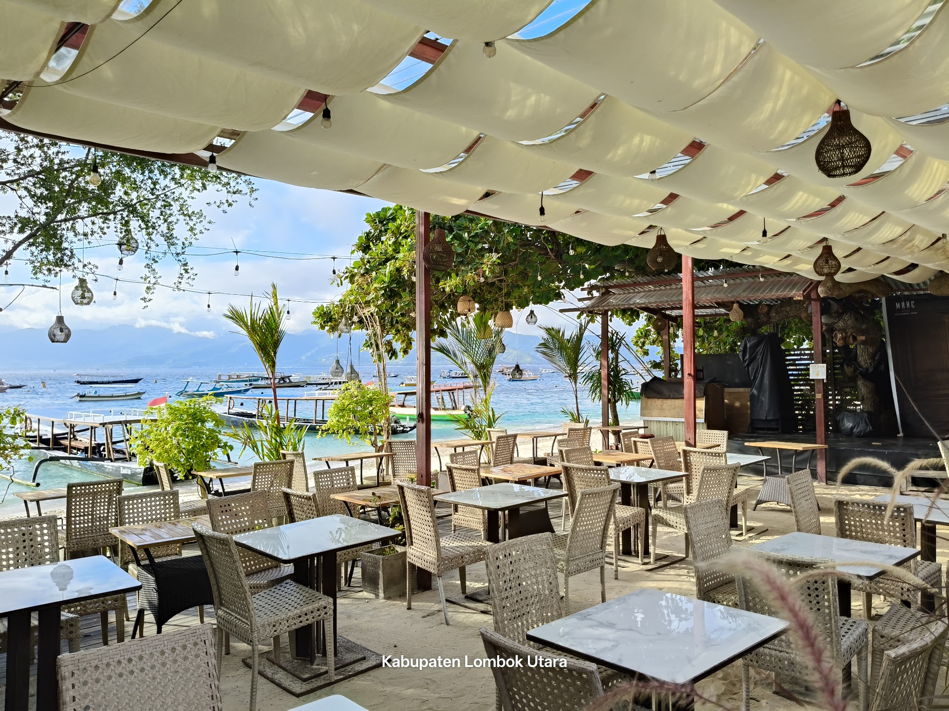 The Sasak Bistro & Bar