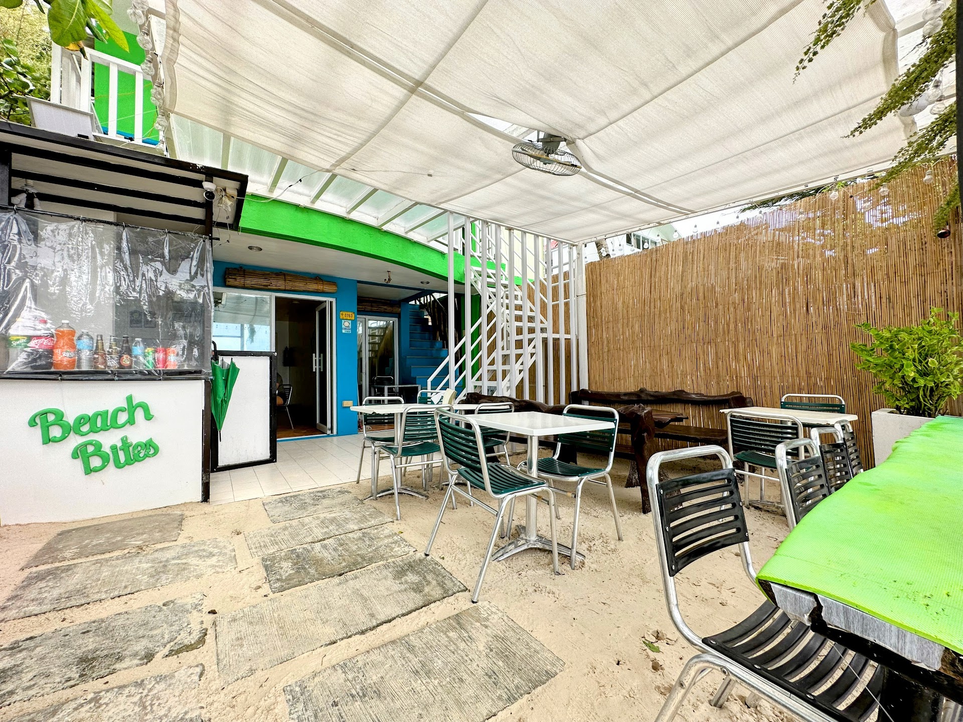 Beach Bites Bistro