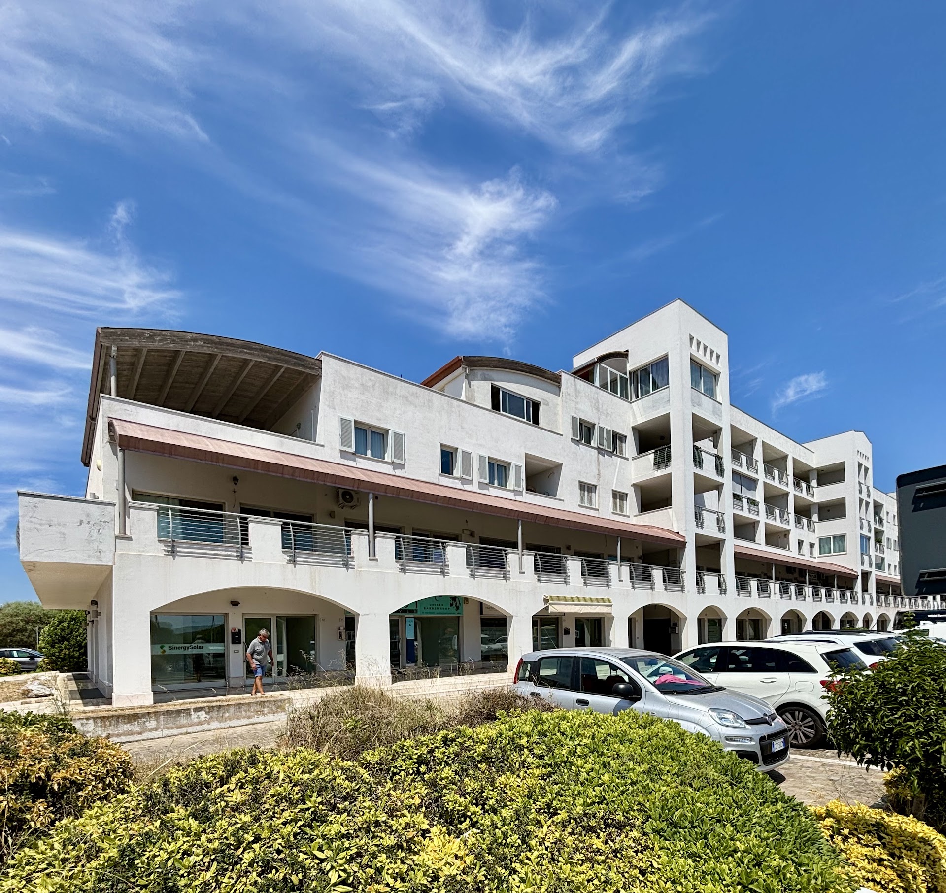 Beddi Apartments