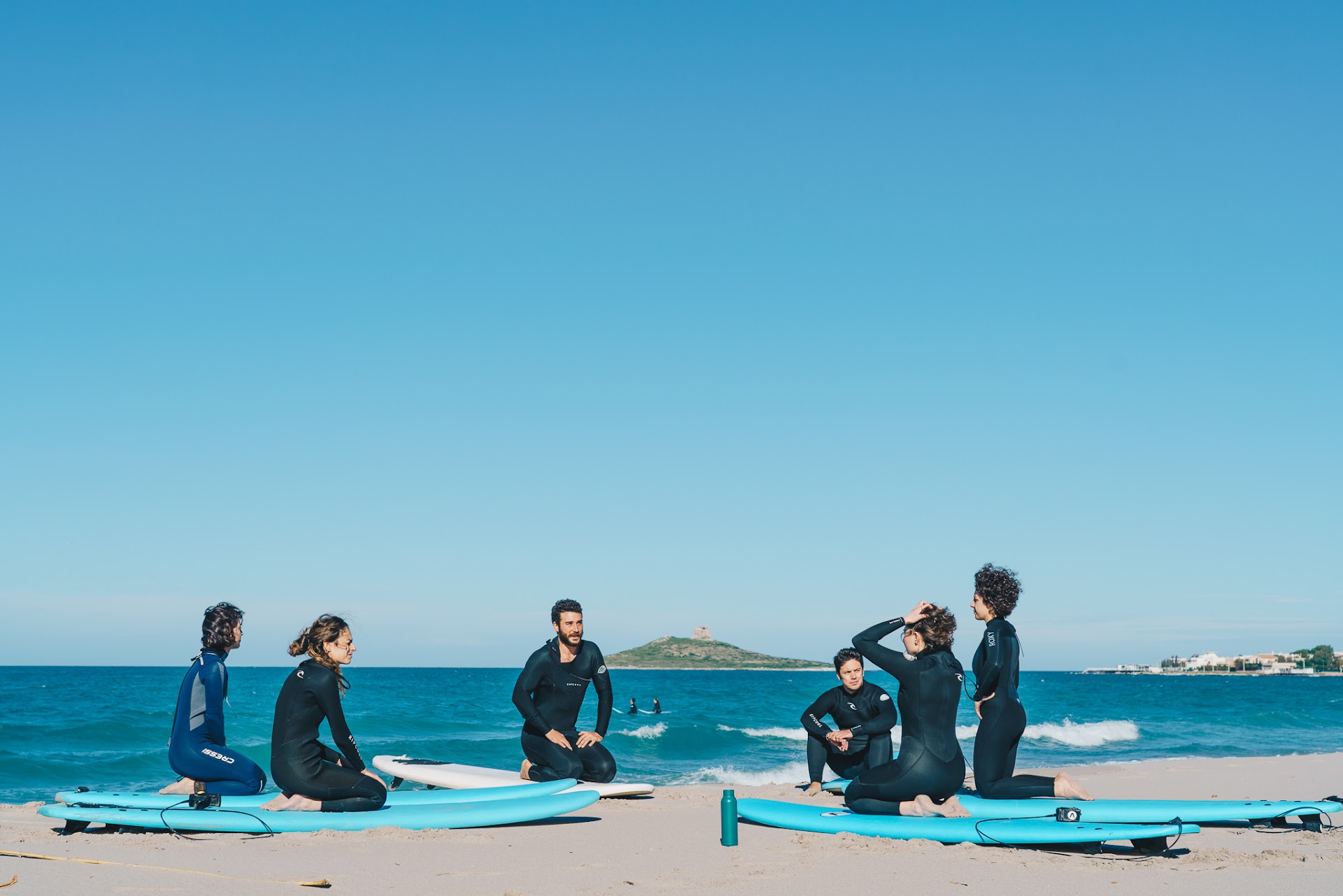 ISOLA SURF School & Club