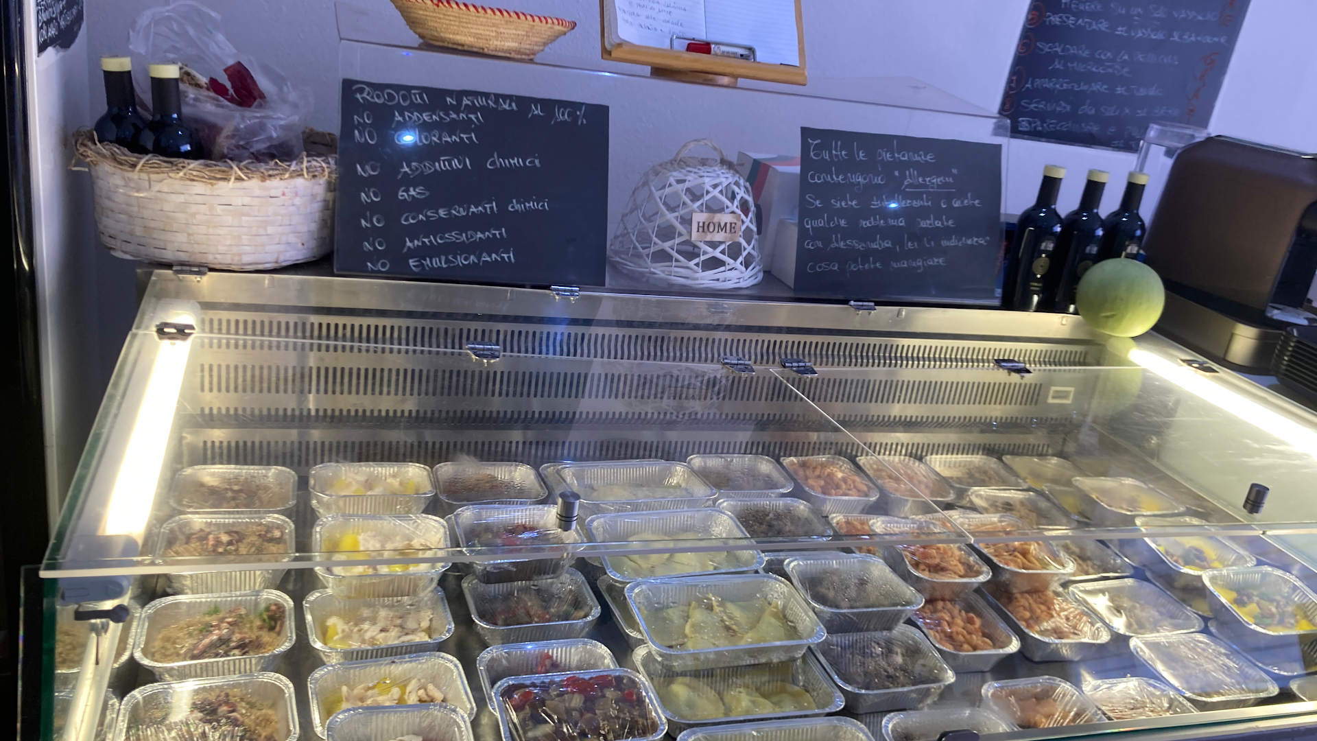 Non Solo Mare Bottega Artigiana Pesce fresco Vegetariano Vegano