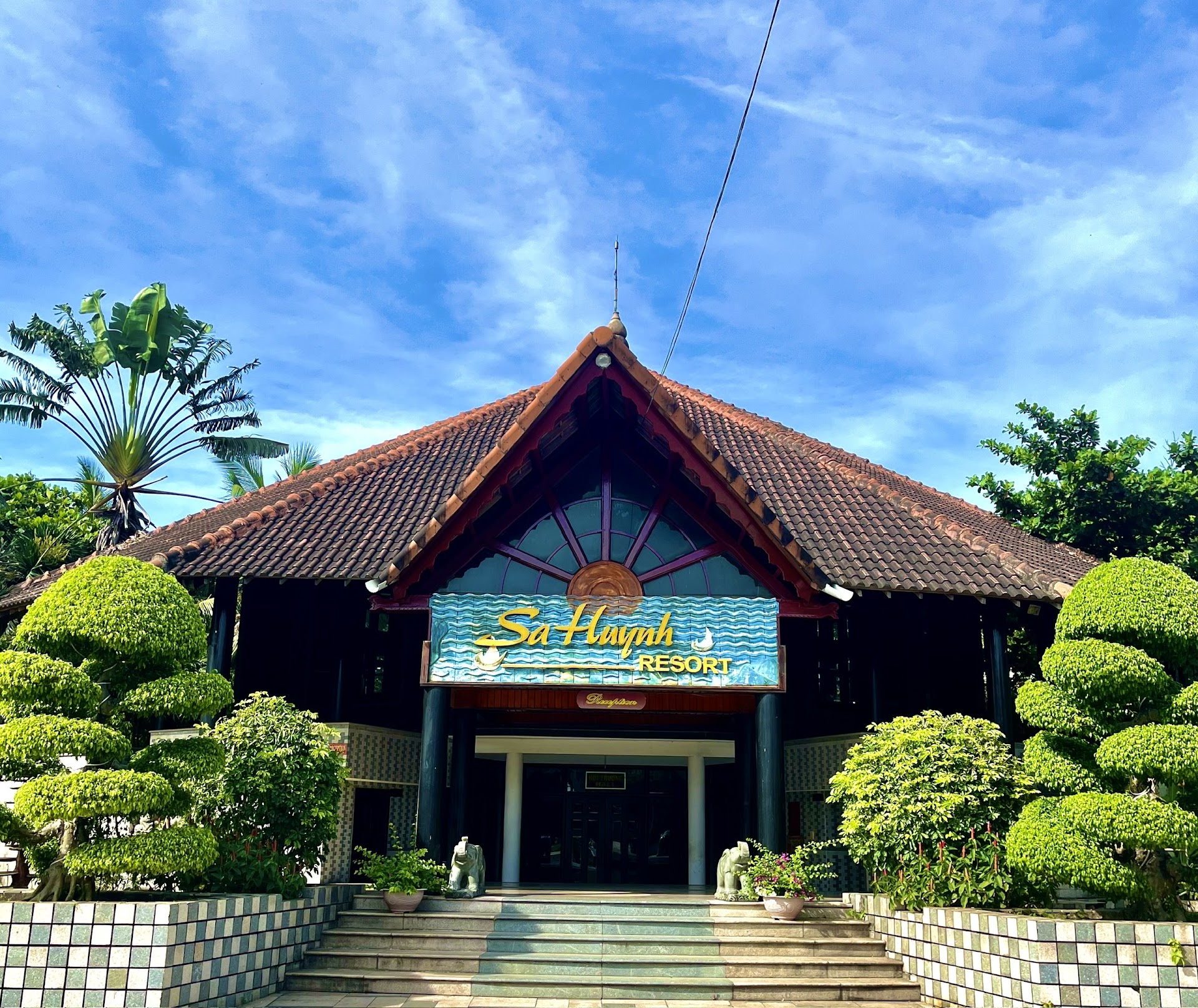 Beach Club & Bali Beds in Mu Cuong